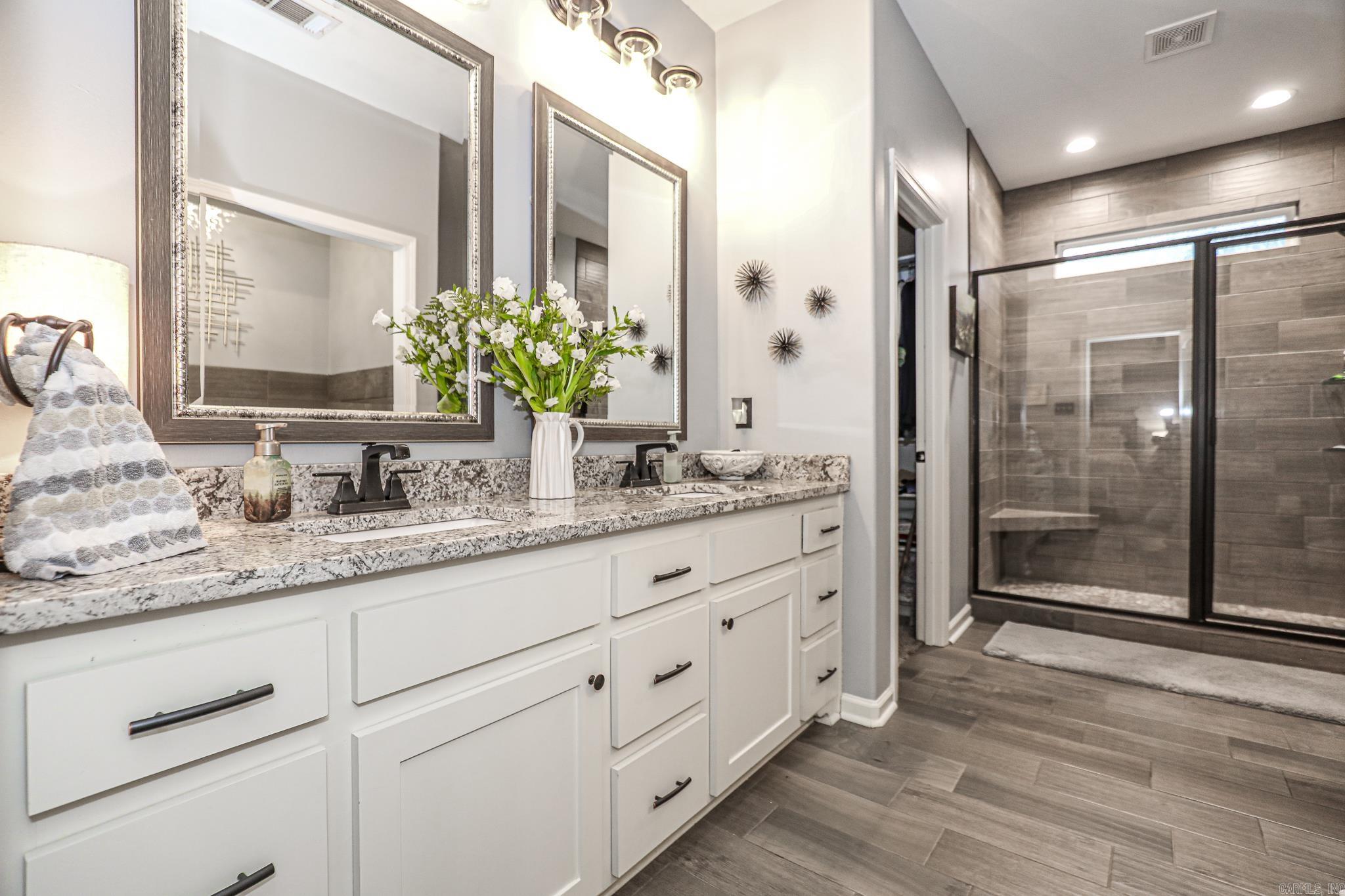 DIAMOND RIDGE ESTATES - Residential