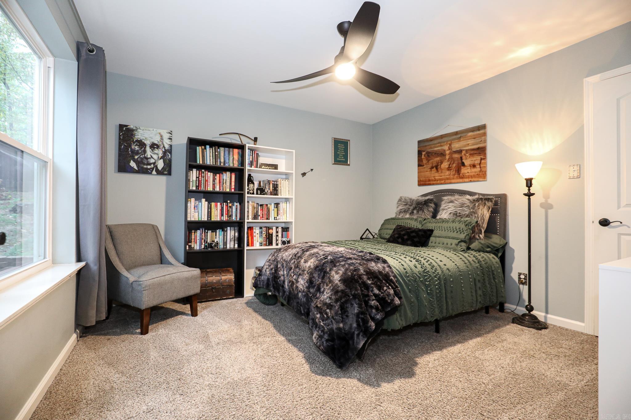 DIAMOND RIDGE ESTATES - Residential