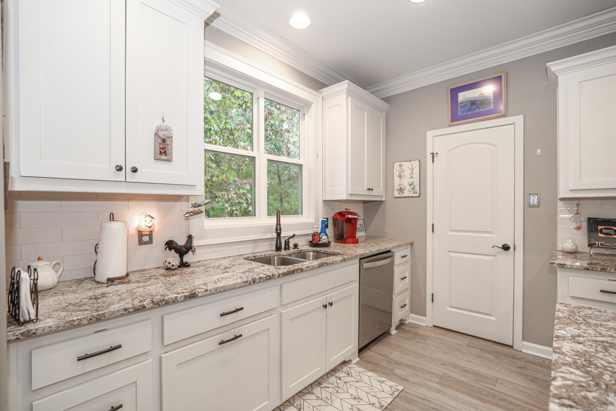 DIAMOND RIDGE ESTATES - Residential