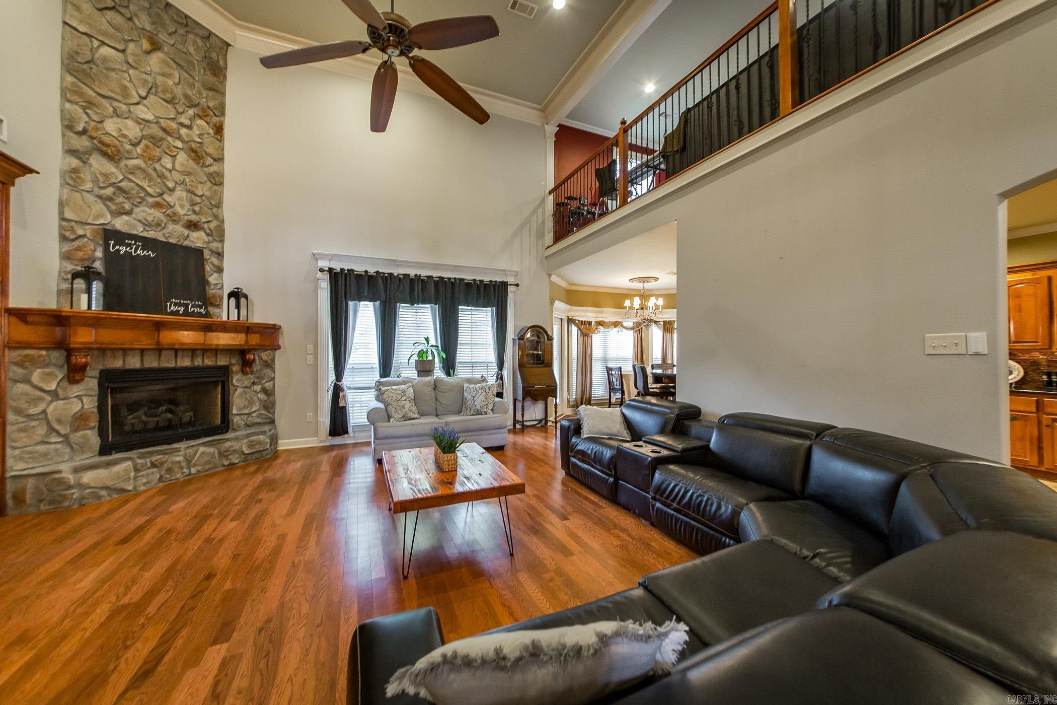 MILLERS CROSSING - Residential