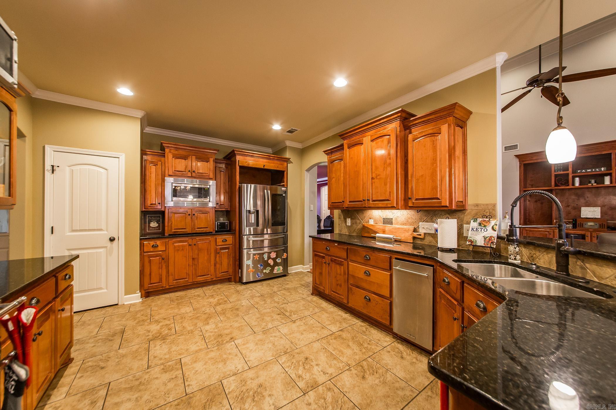 MILLERS CROSSING - Residential