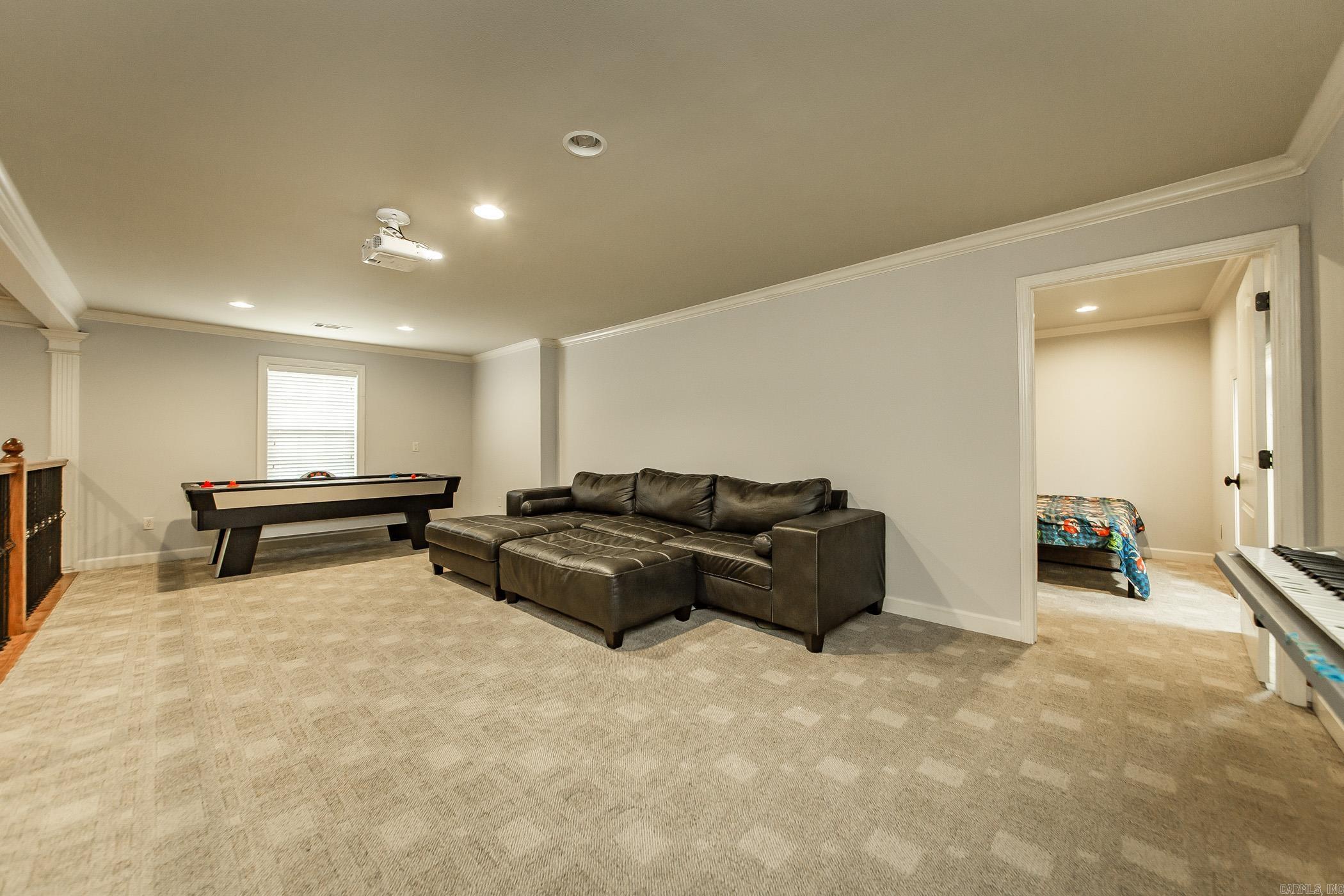 MILLERS CROSSING - Residential