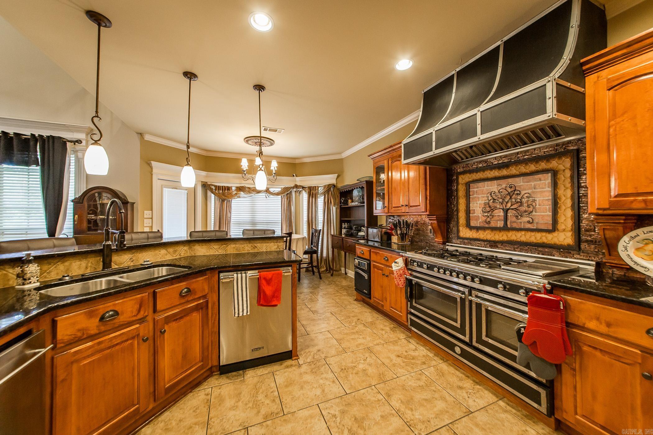 MILLERS CROSSING - Residential