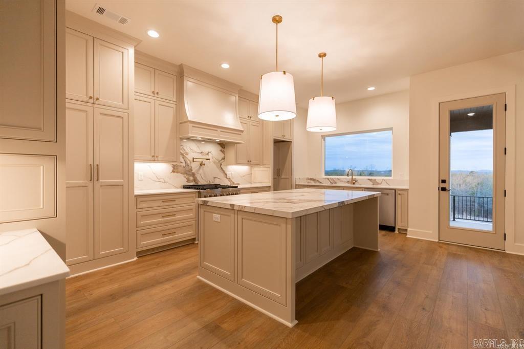 WATERVIEW ESTATES - Residential