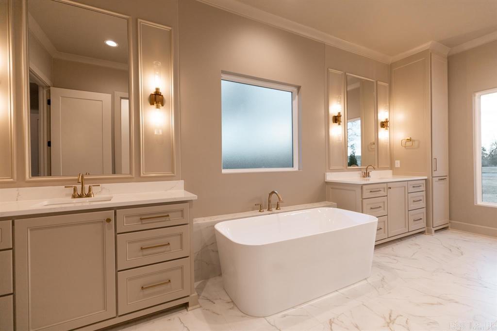 WATERVIEW ESTATES - Residential