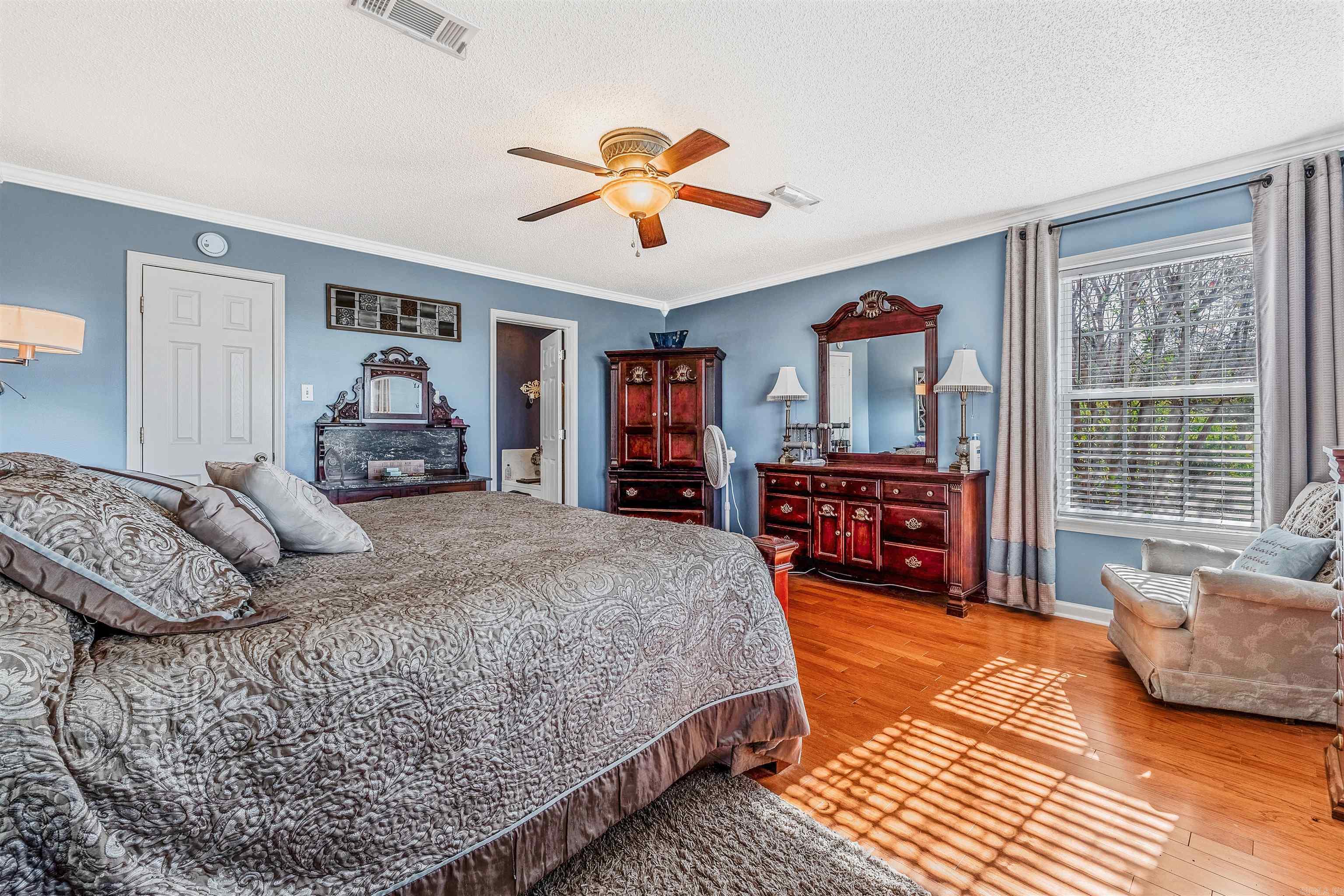 WHITE TAIL ACRES - Residential