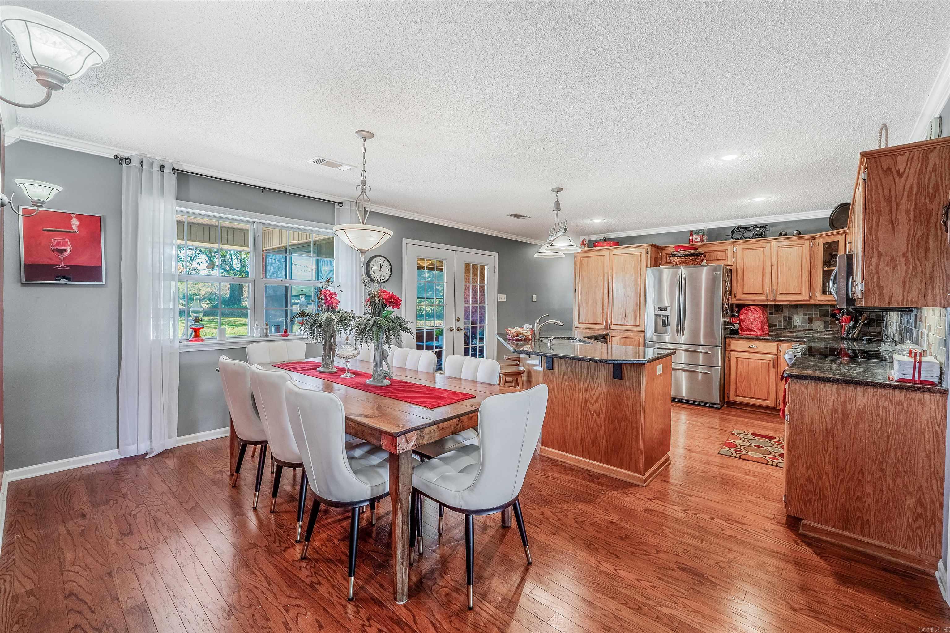 WHITE TAIL ACRES - Residential