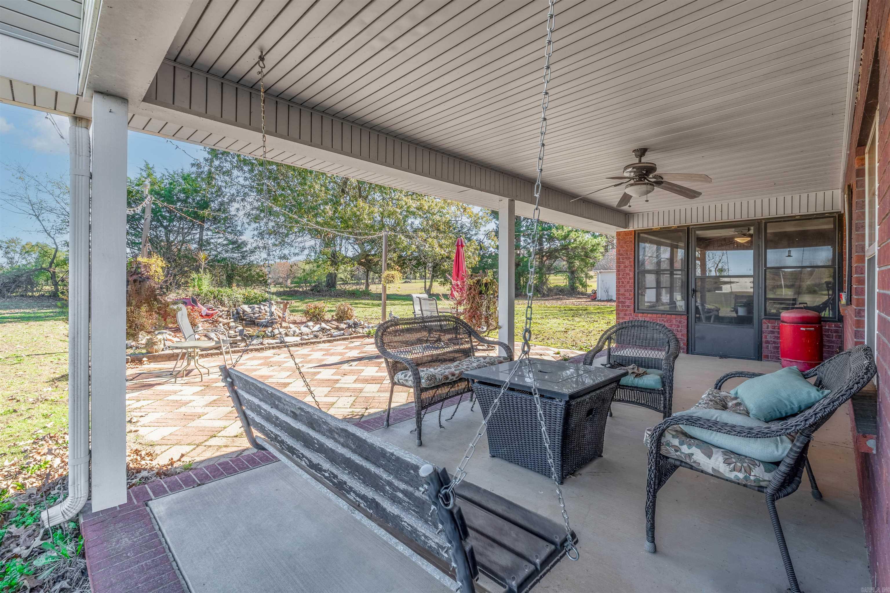 WHITE TAIL ACRES - Residential