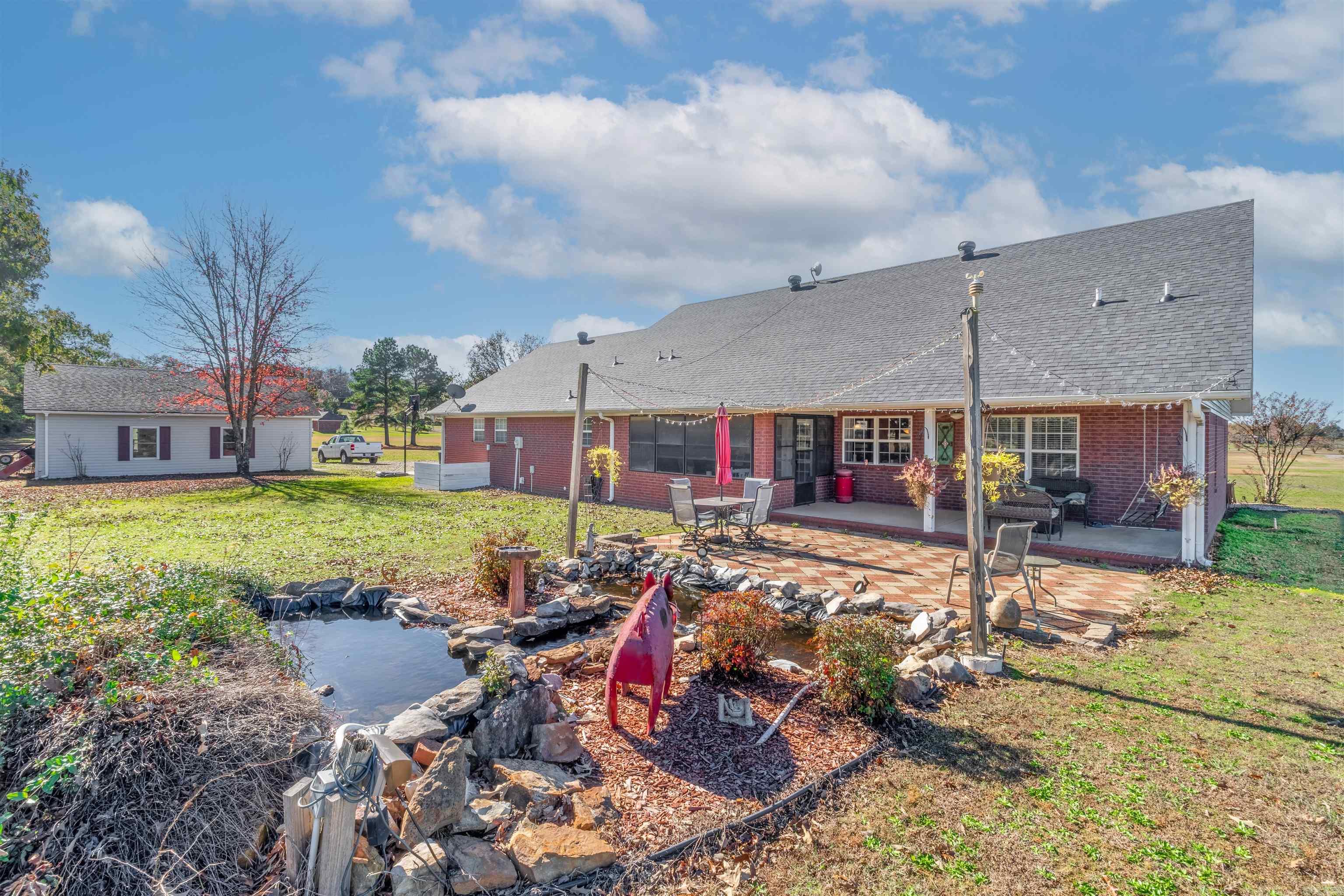 WHITE TAIL ACRES - Residential