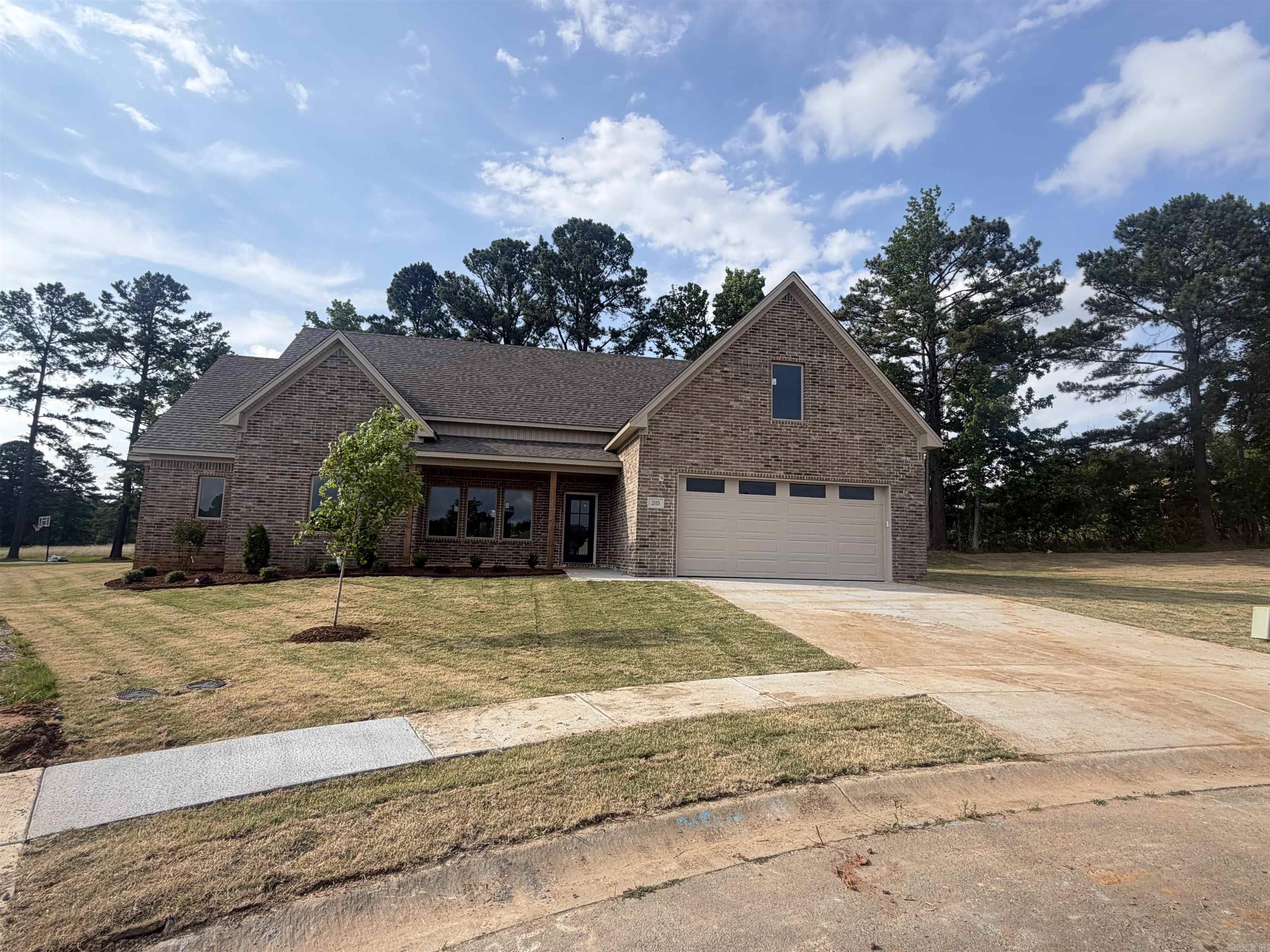 STONEYBROOK - Residential
