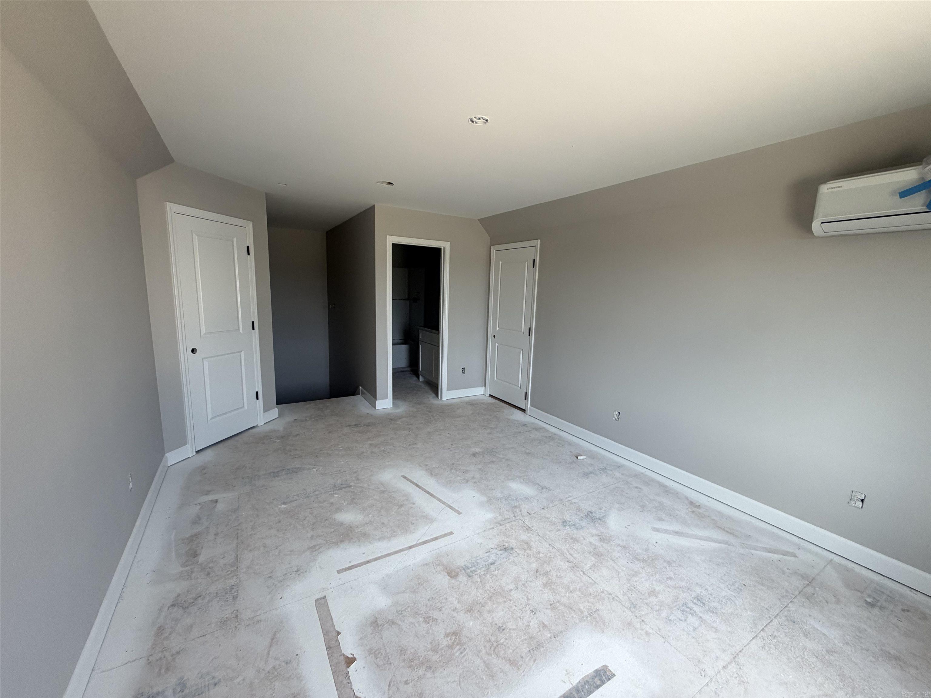 STONEYBROOK - Residential