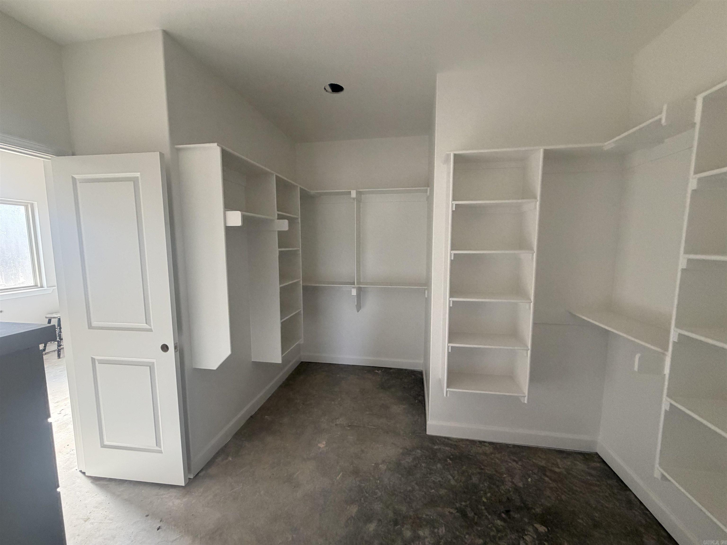 STONEYBROOK - Residential