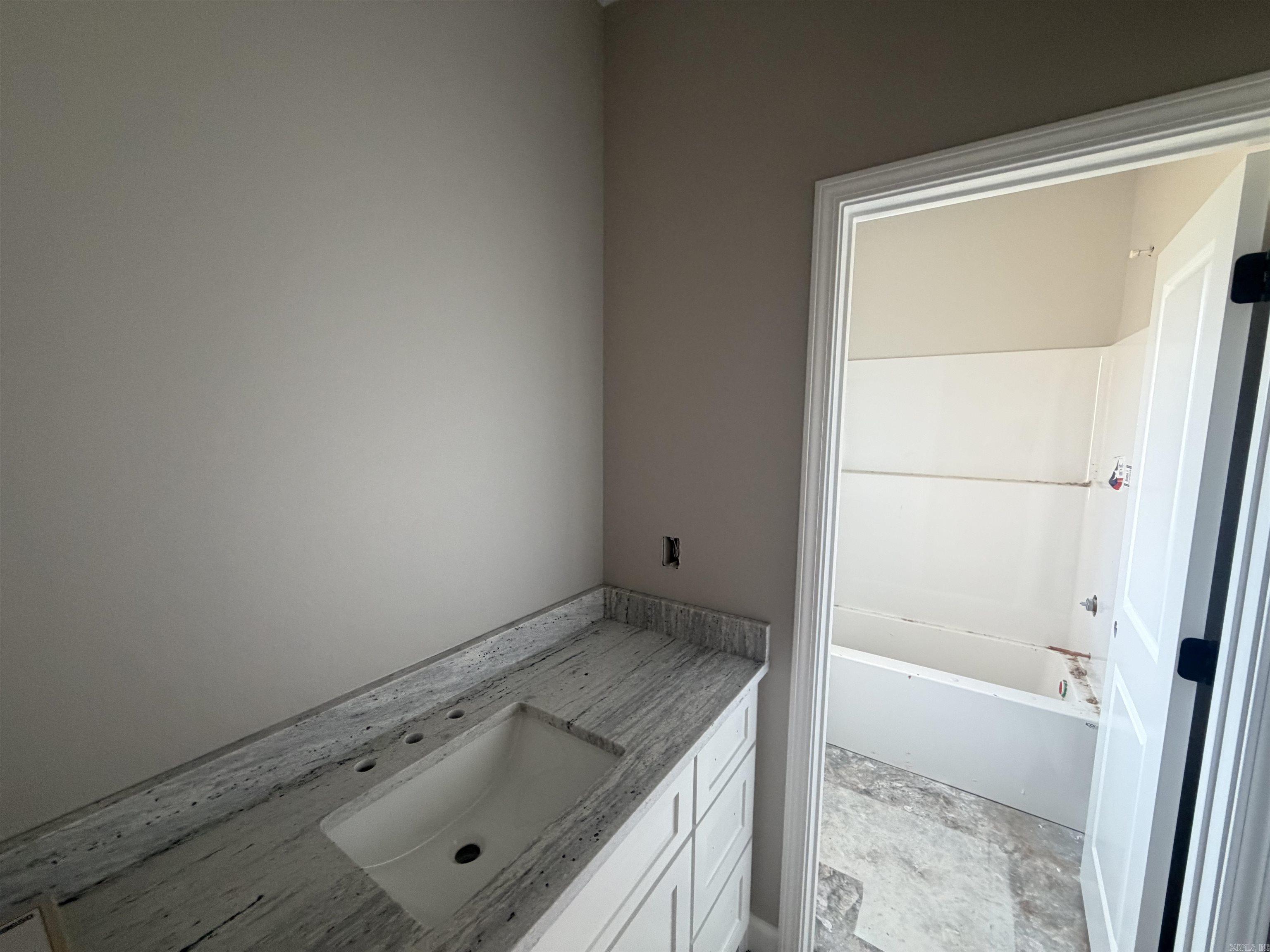 STONEYBROOK - Residential