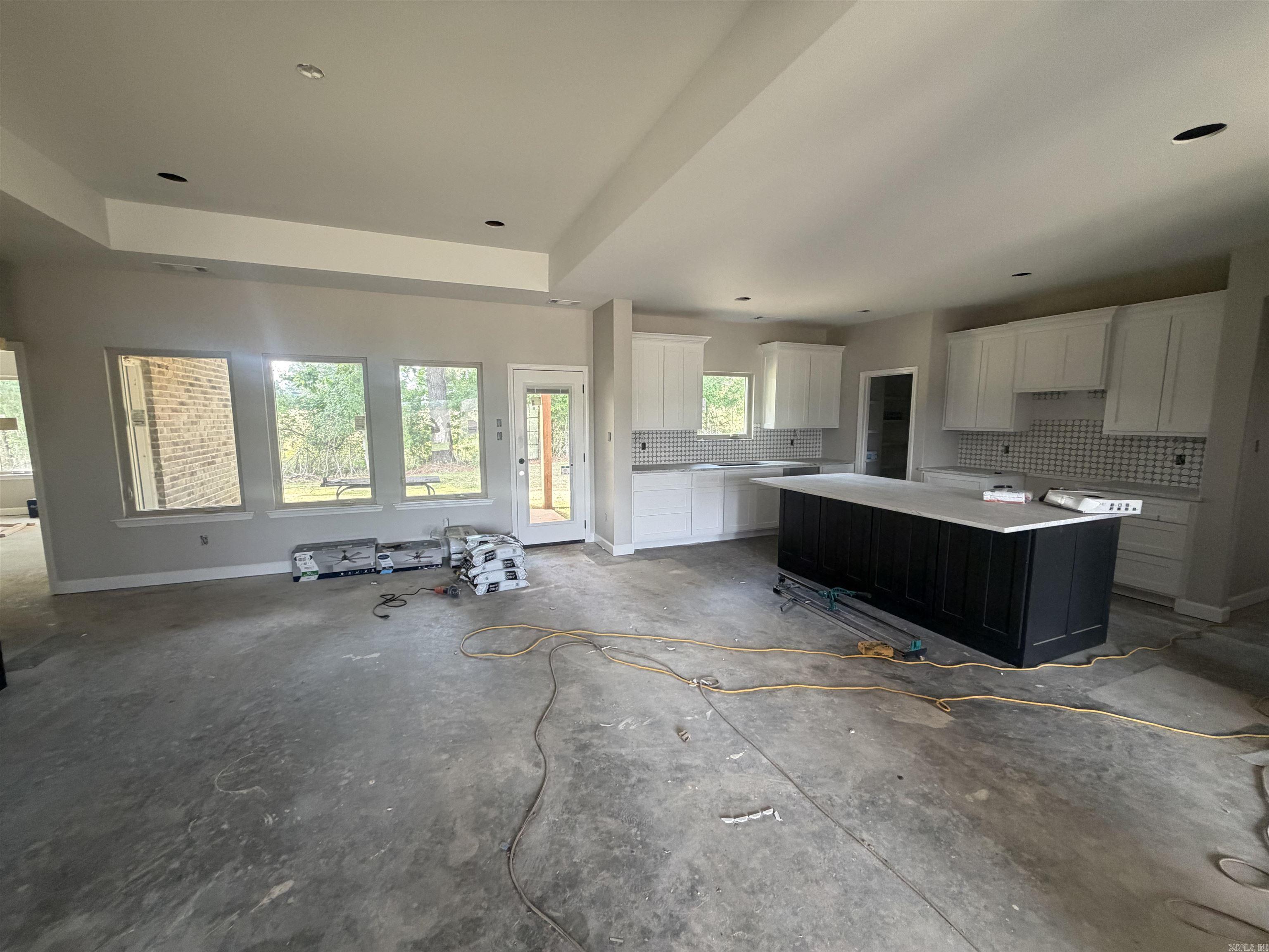 STONEYBROOK - Residential