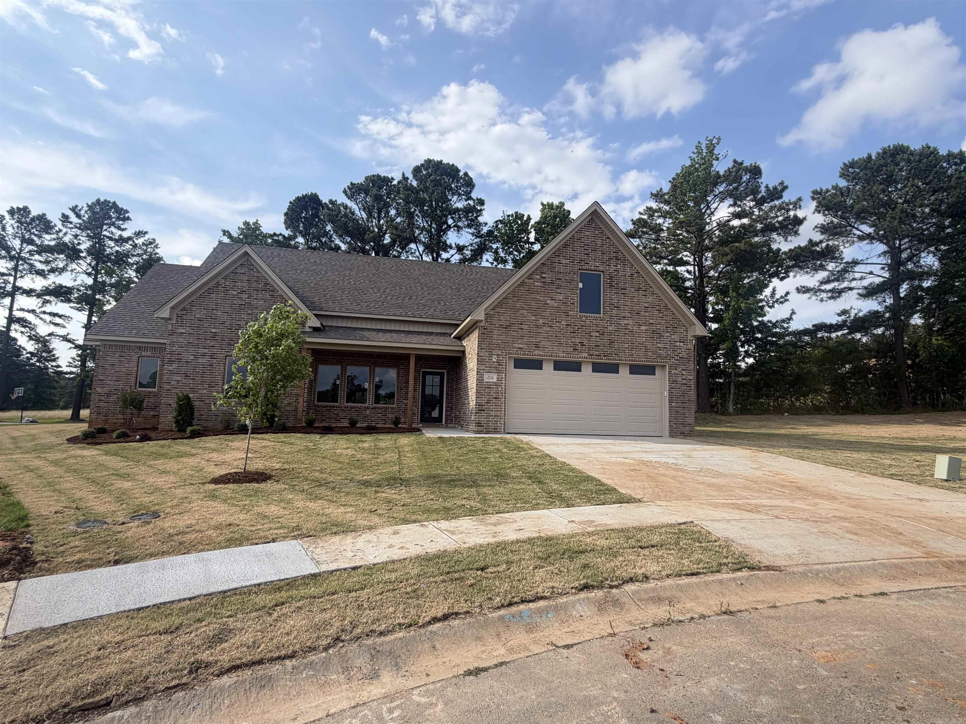 STONEYBROOK - Residential