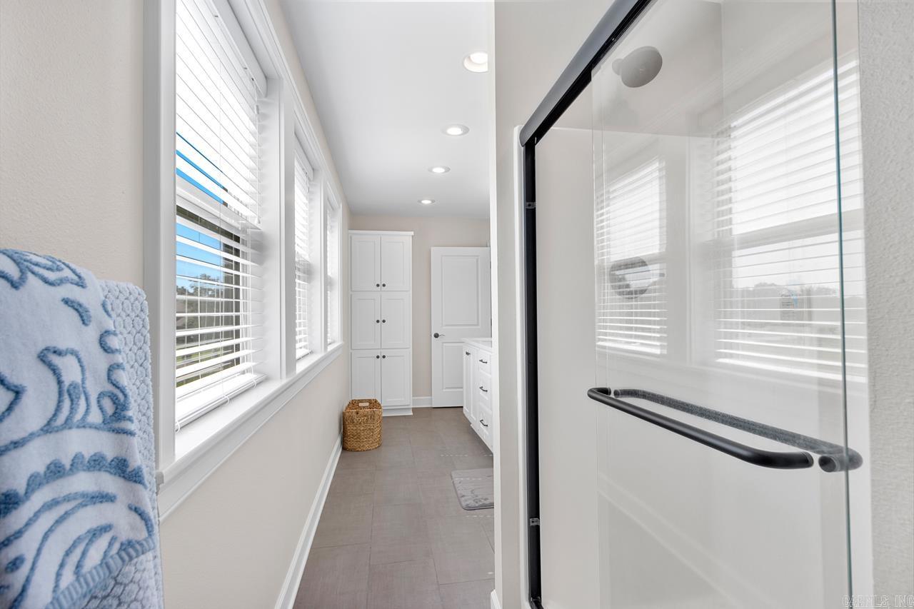 HILLCREST ESTATES - Residential