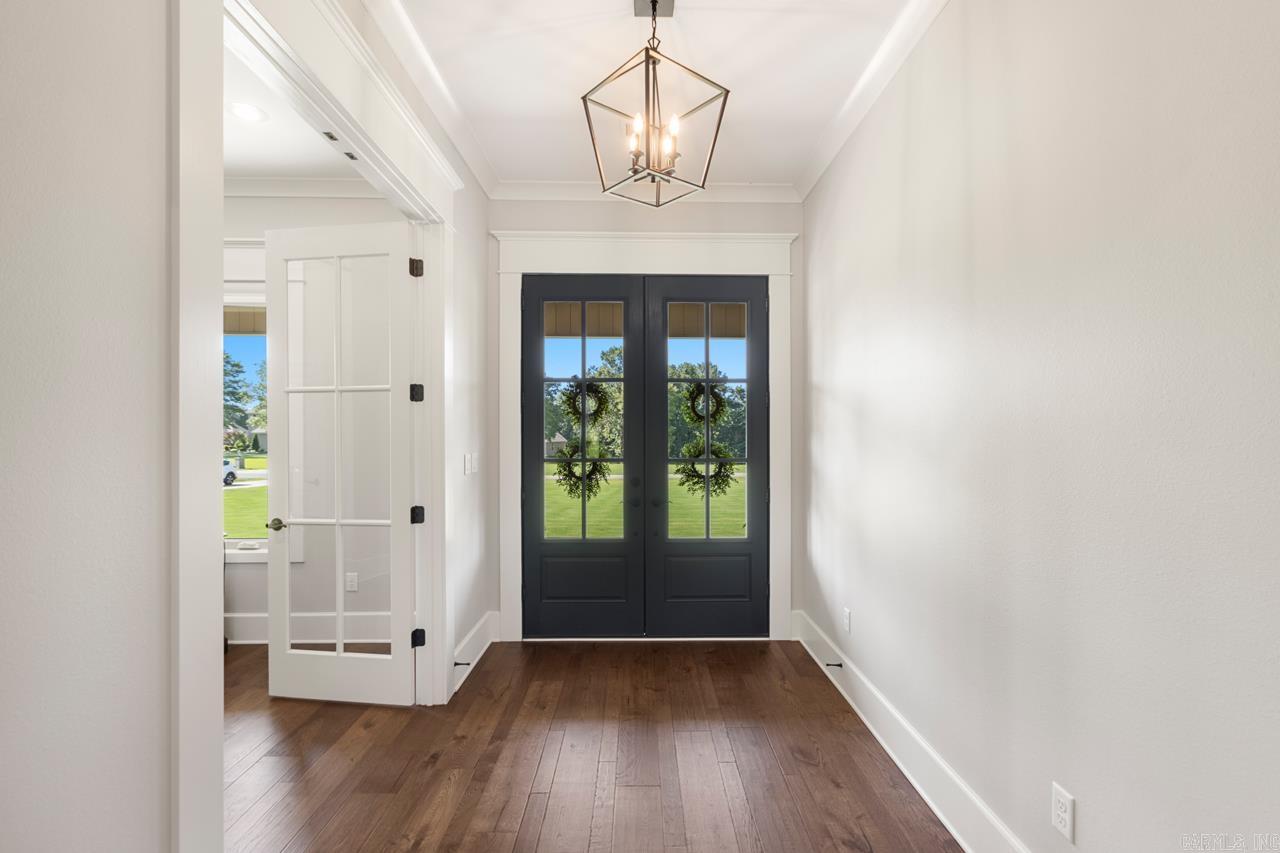 HILLCREST ESTATES - Residential
