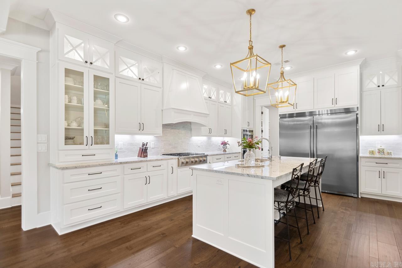 HILLCREST ESTATES - Residential