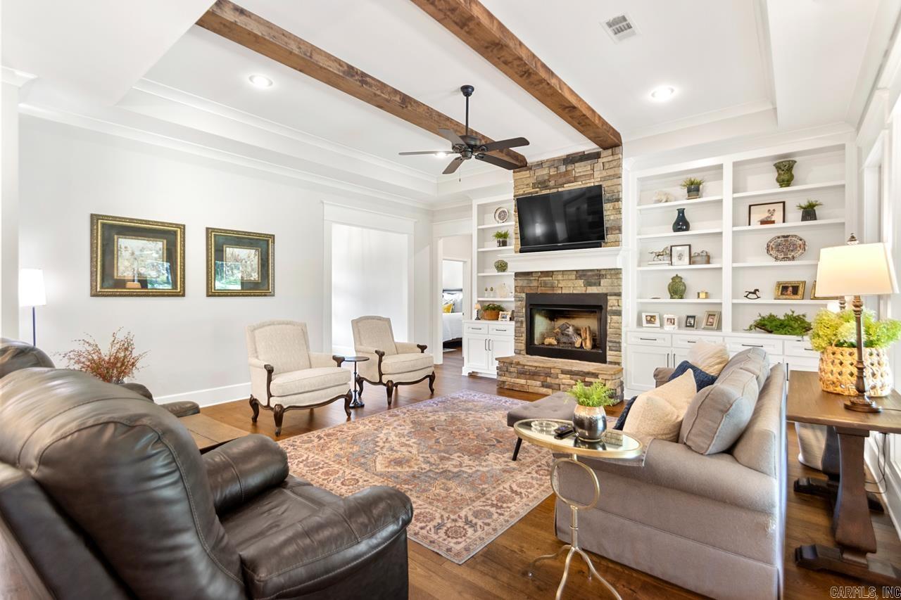 HILLCREST ESTATES - Residential