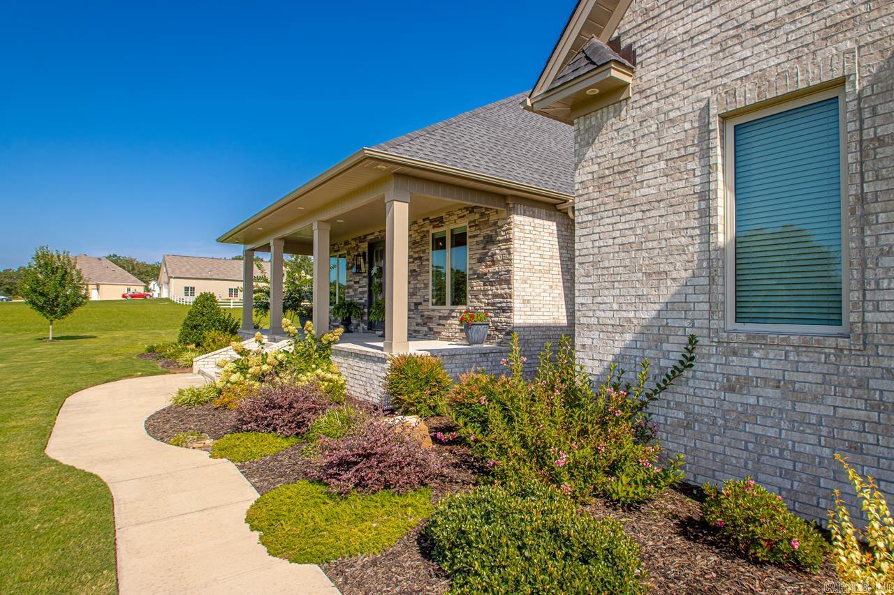HILLCREST ESTATES - Residential