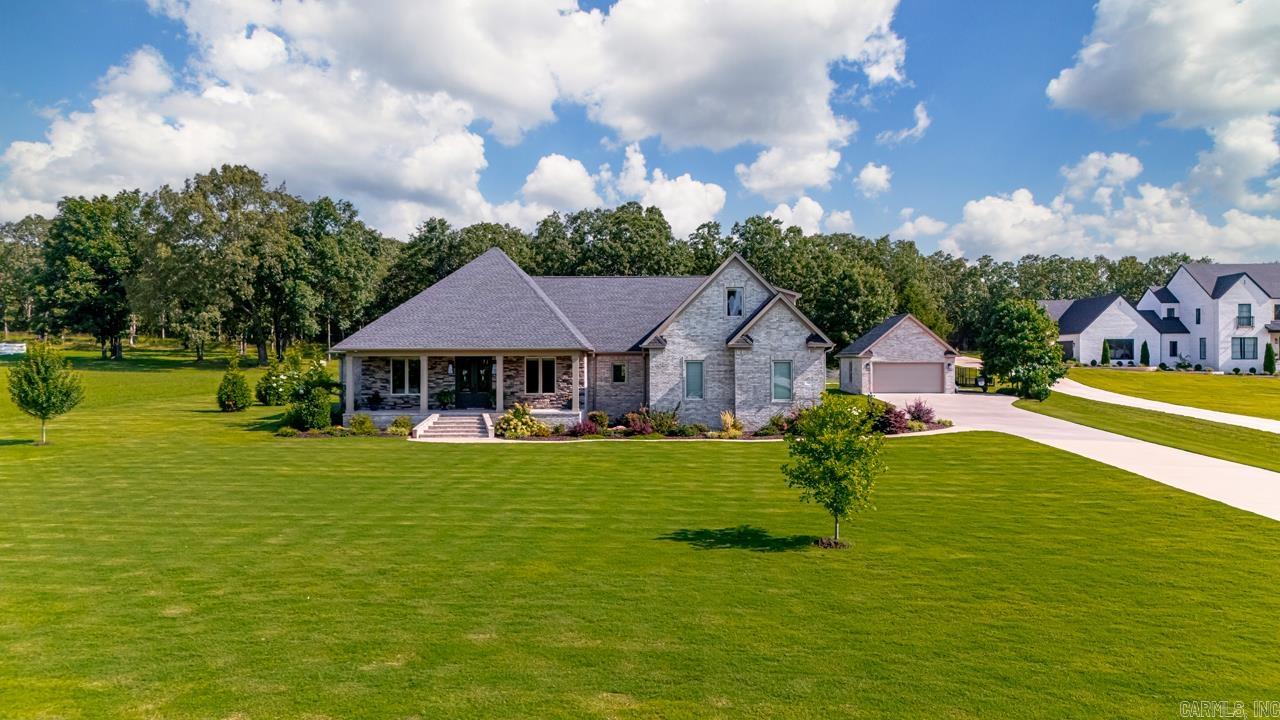 HILLCREST ESTATES - Residential