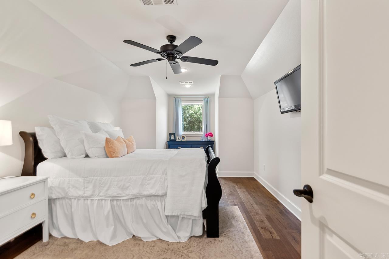HILLCREST ESTATES - Residential