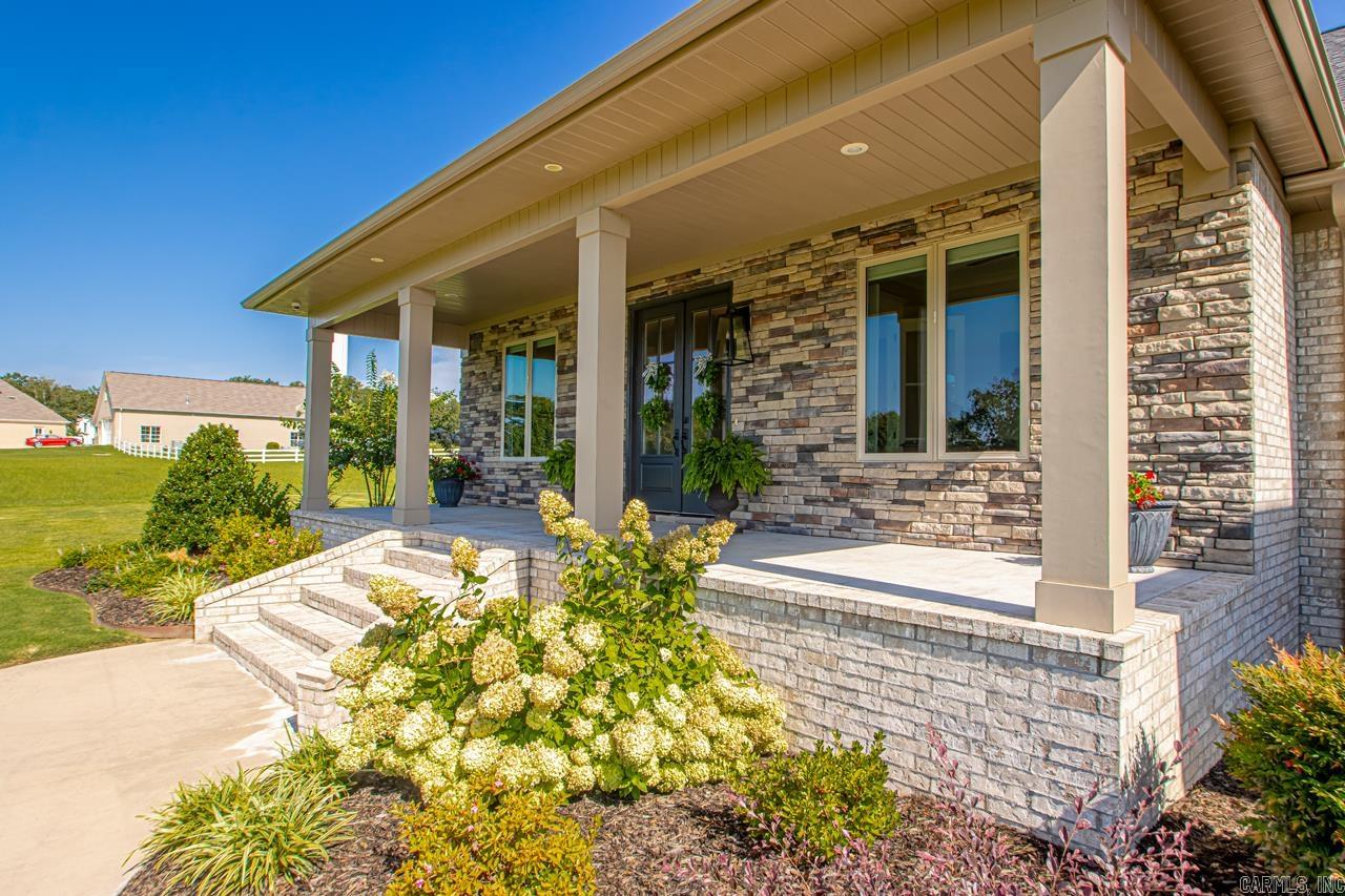 HILLCREST ESTATES - Residential