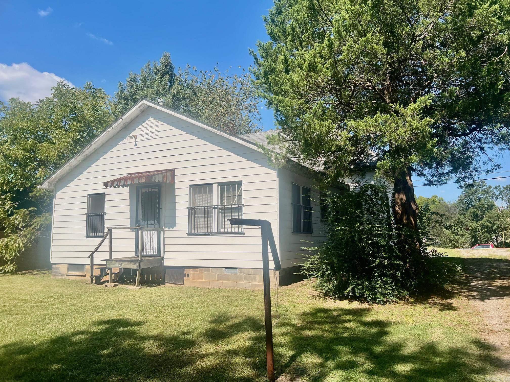 Oak Lawn - Residential