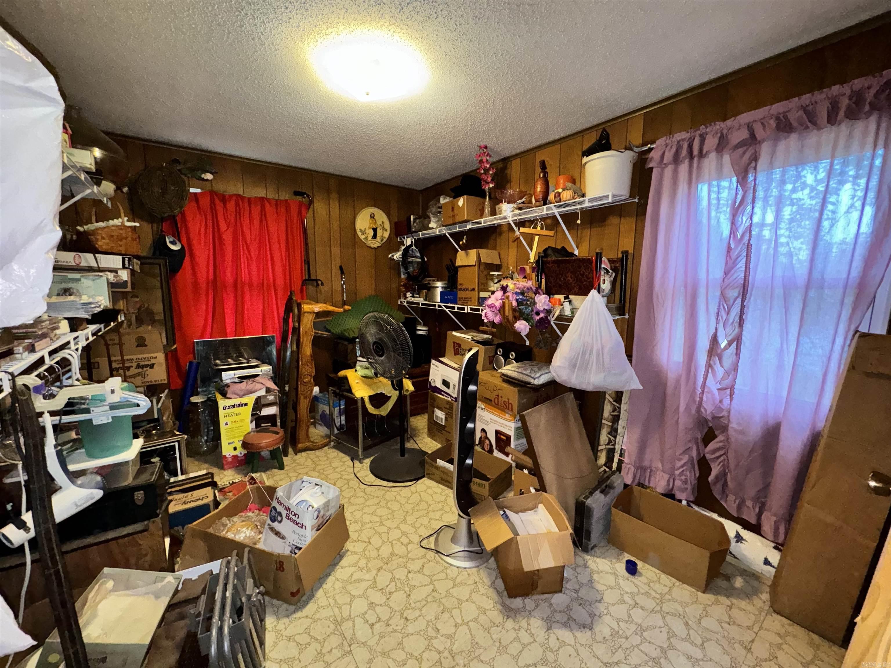 PLEASANT HOMES ADDN - Residential