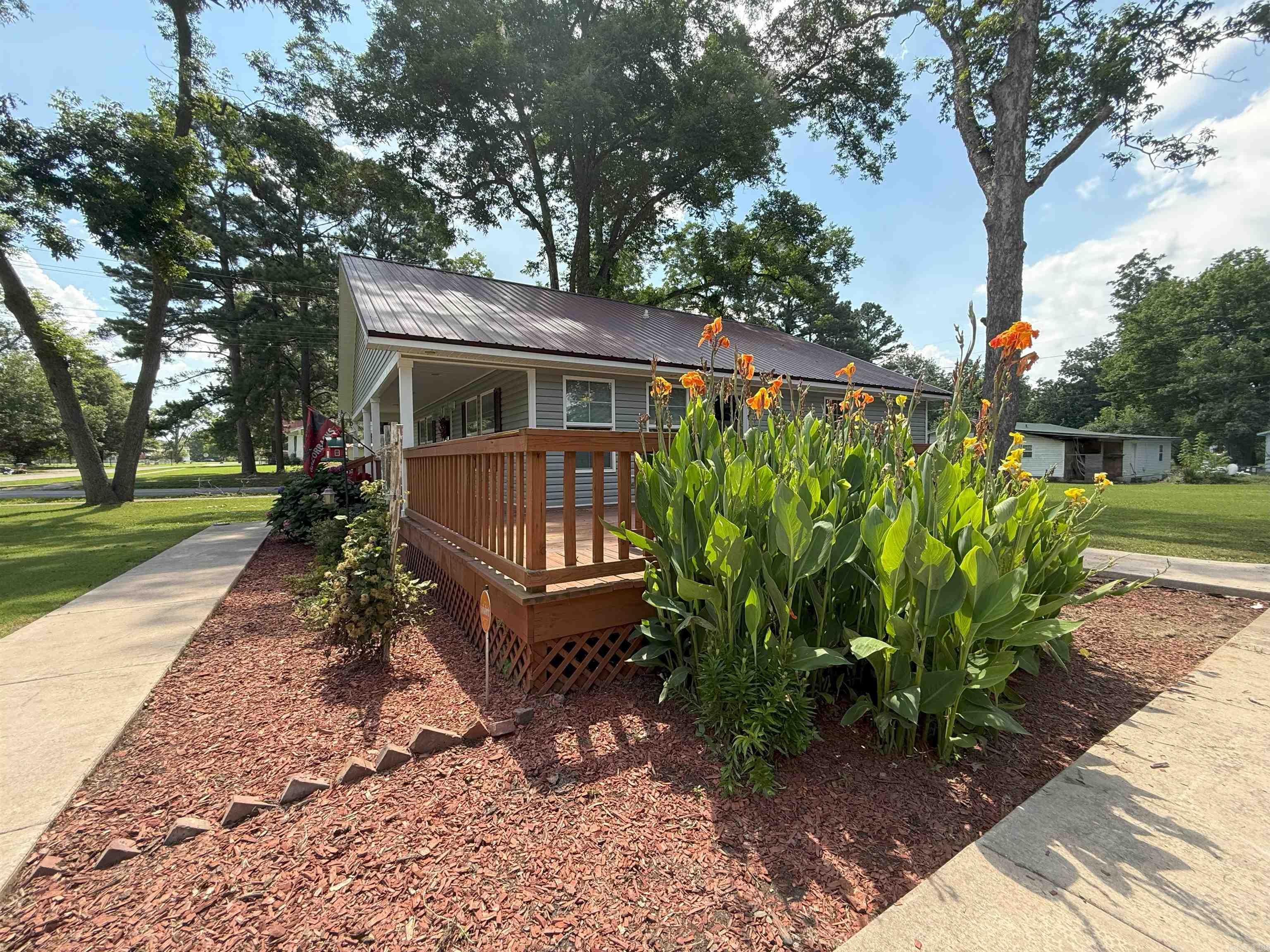 WATKINS - Residential