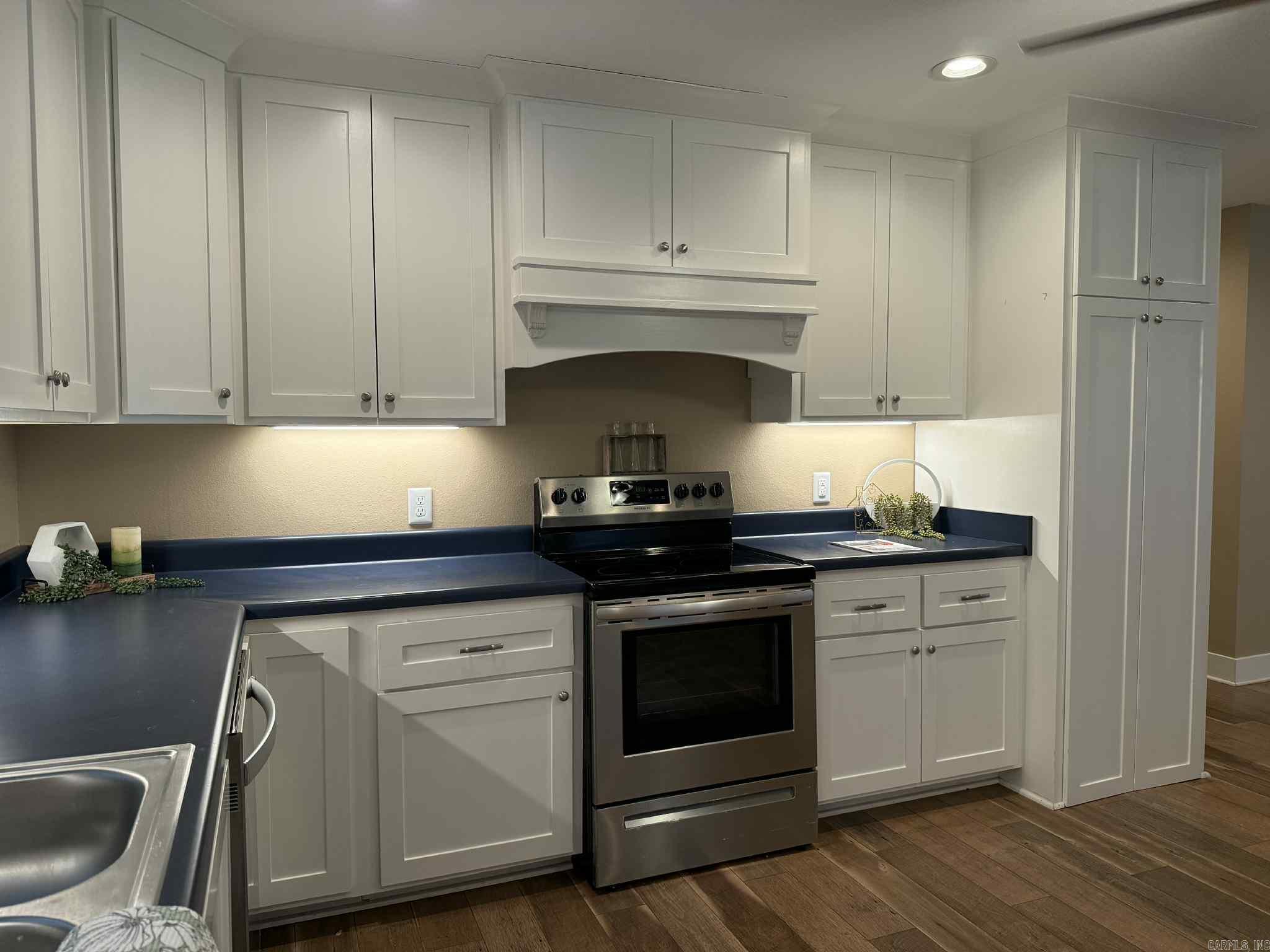 WATKINS - Residential