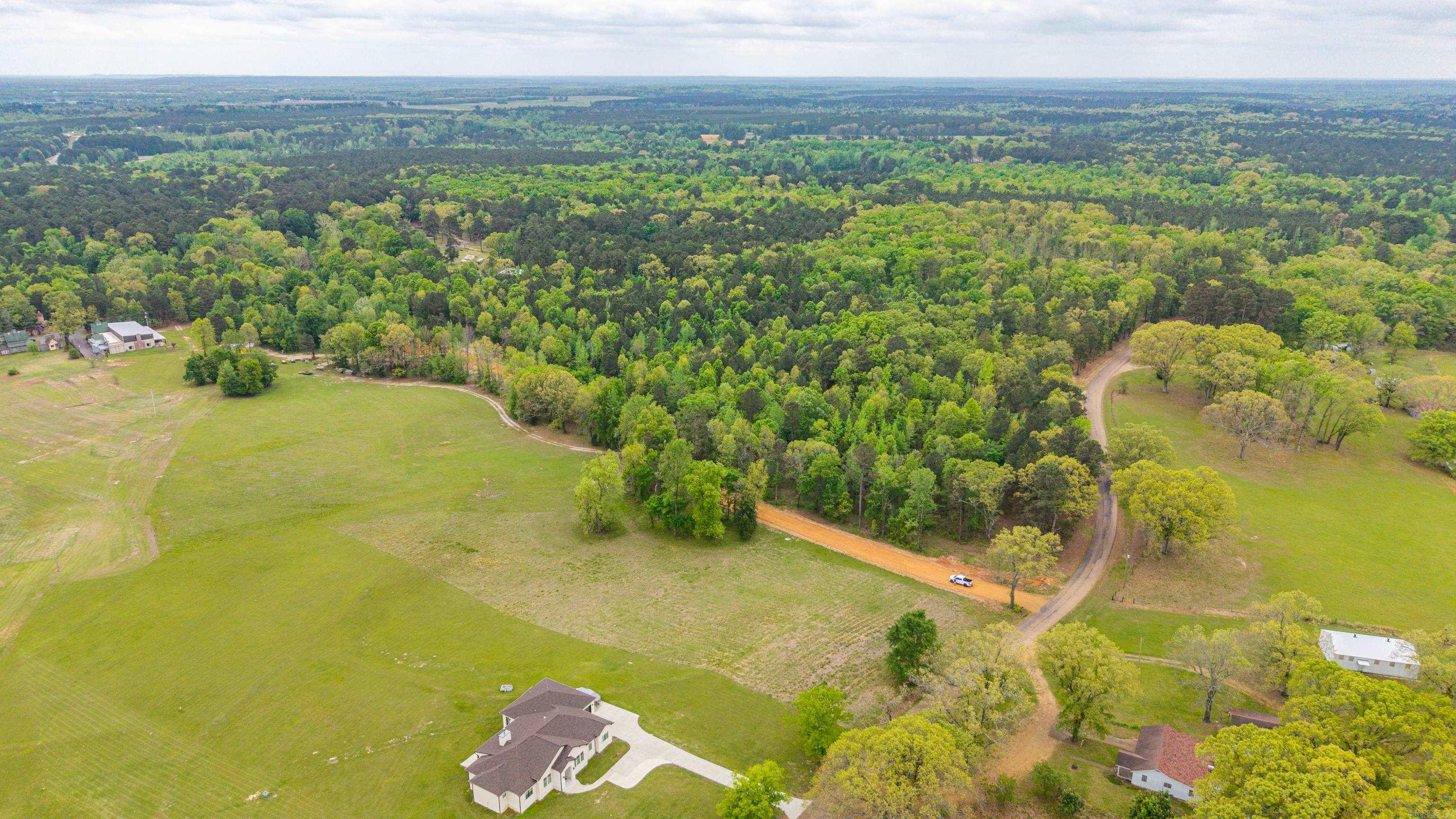 Metes & Bounds - Land