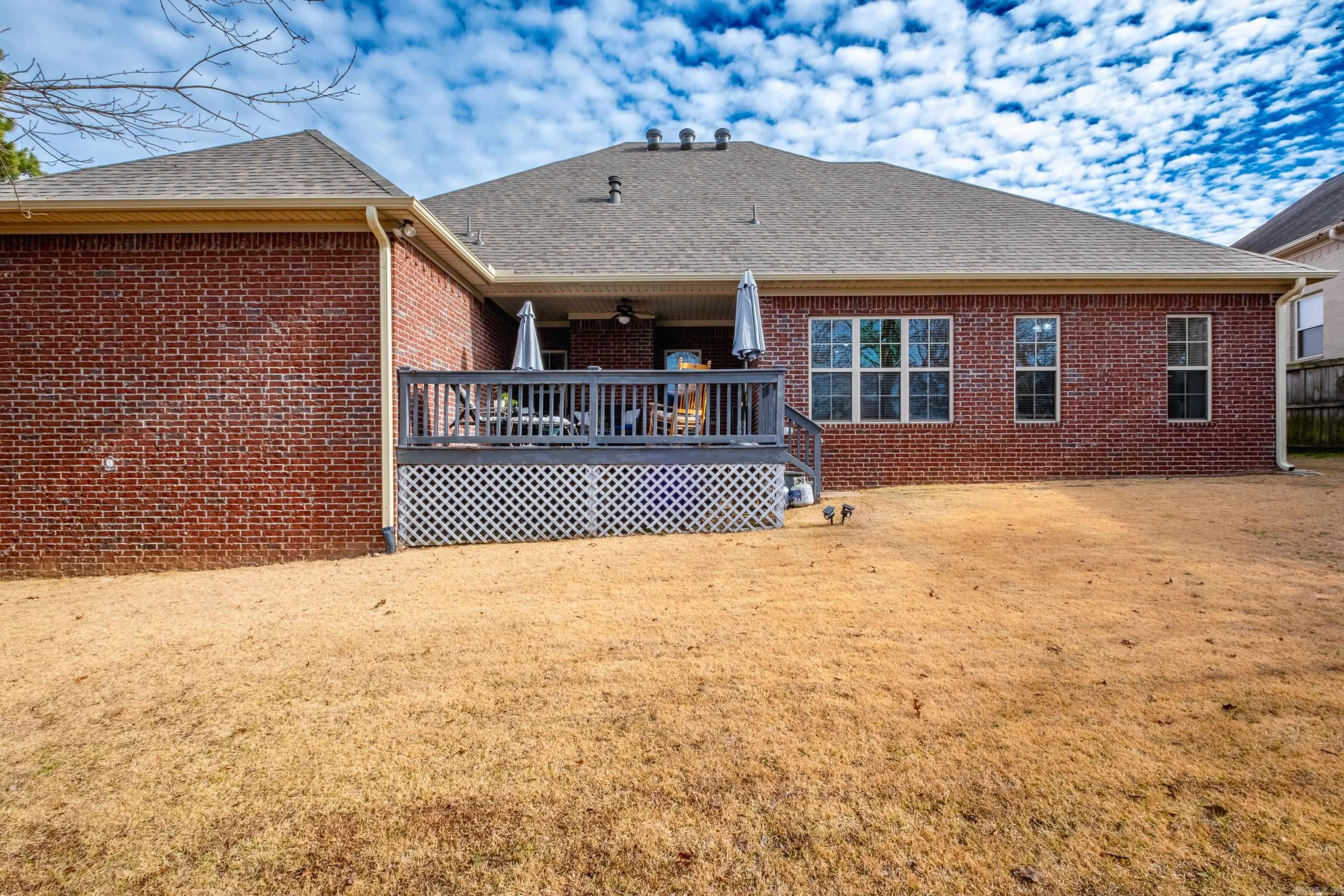 CHENAL VALLEY EPERNAY PLACE - Residential