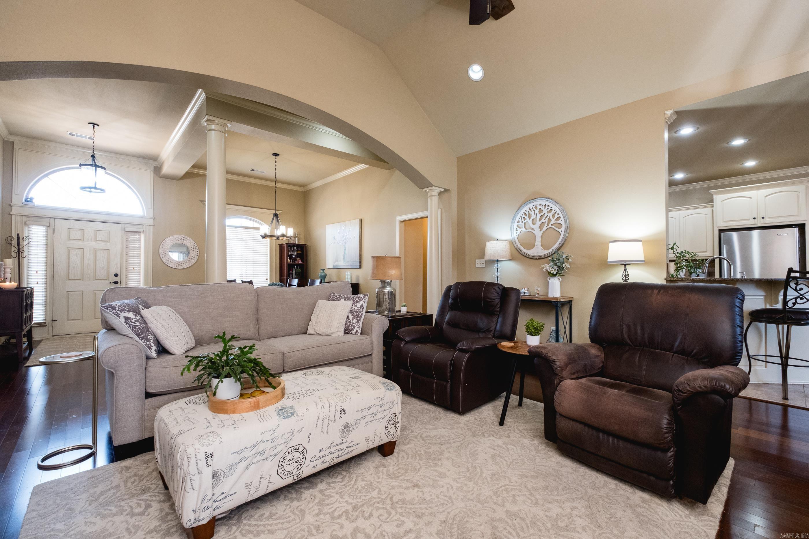 CHENAL VALLEY EPERNAY PLACE - Residential