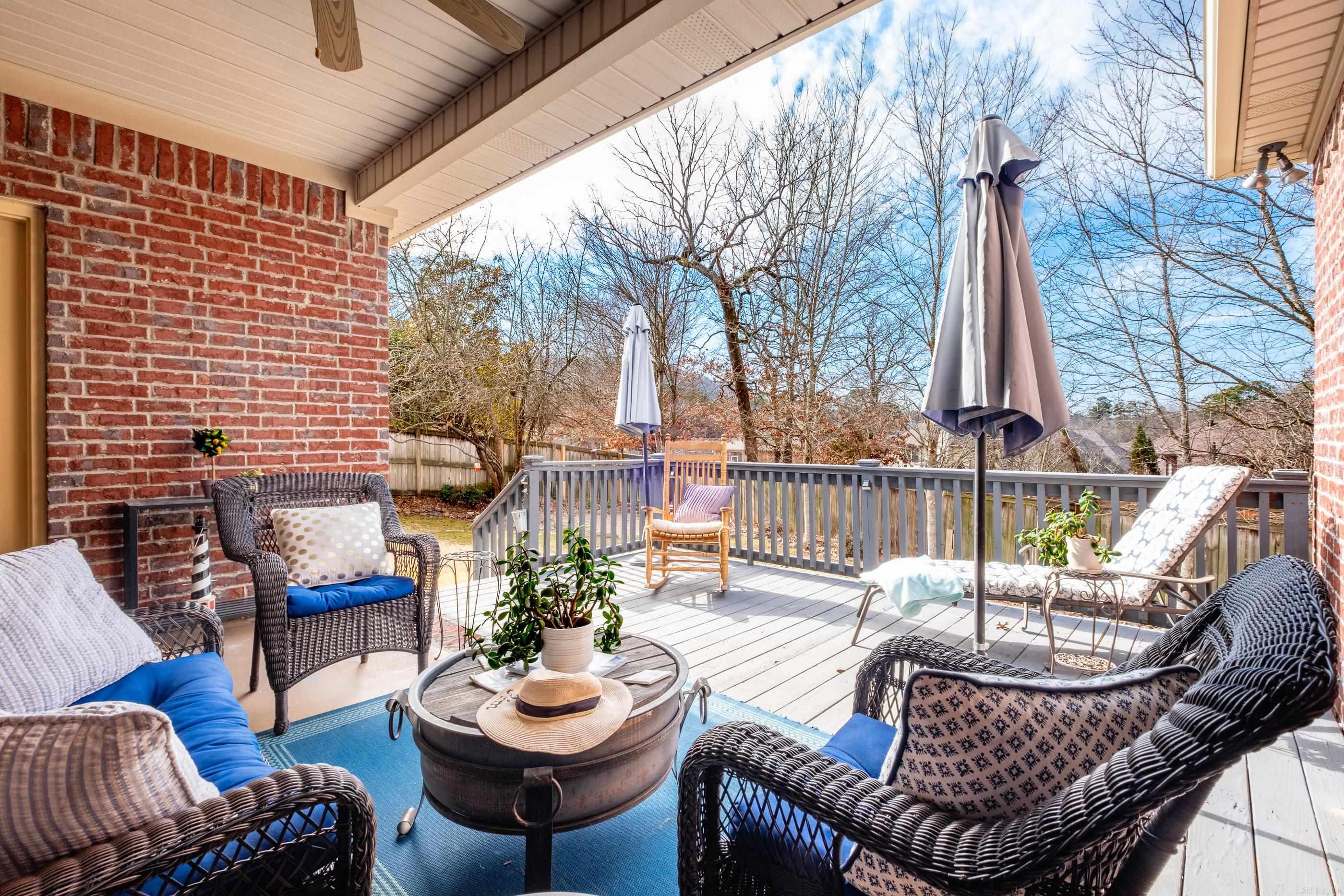 CHENAL VALLEY EPERNAY PLACE - Residential