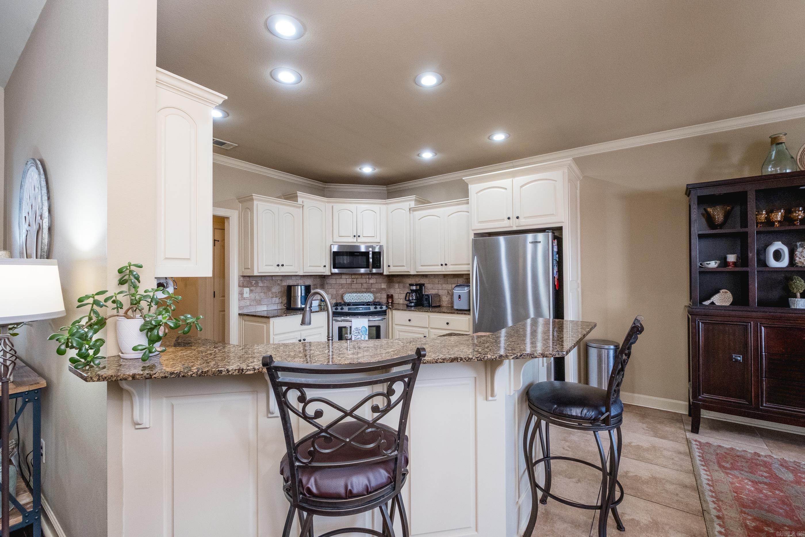 CHENAL VALLEY EPERNAY PLACE - Residential