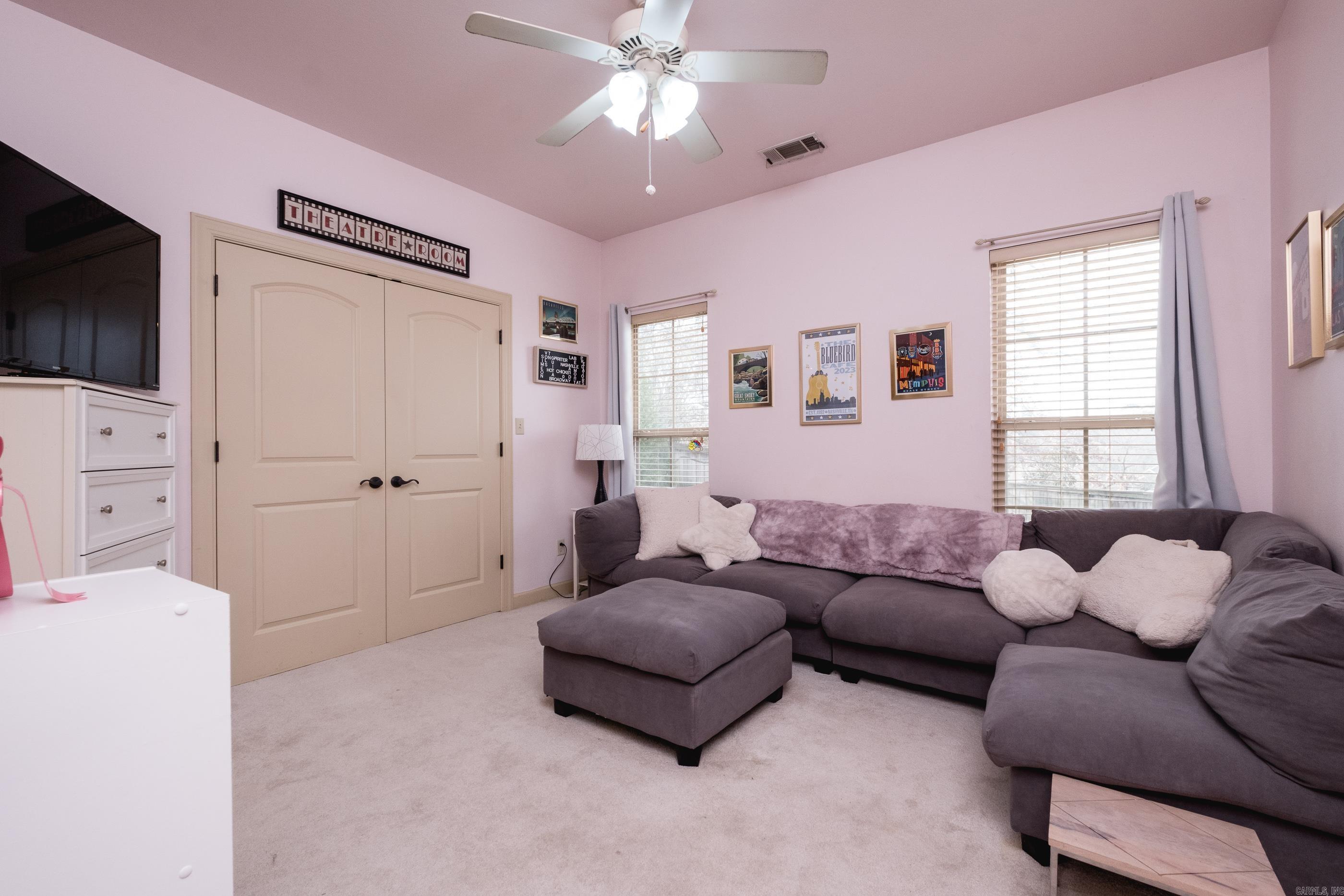 CHENAL VALLEY EPERNAY PLACE - Residential