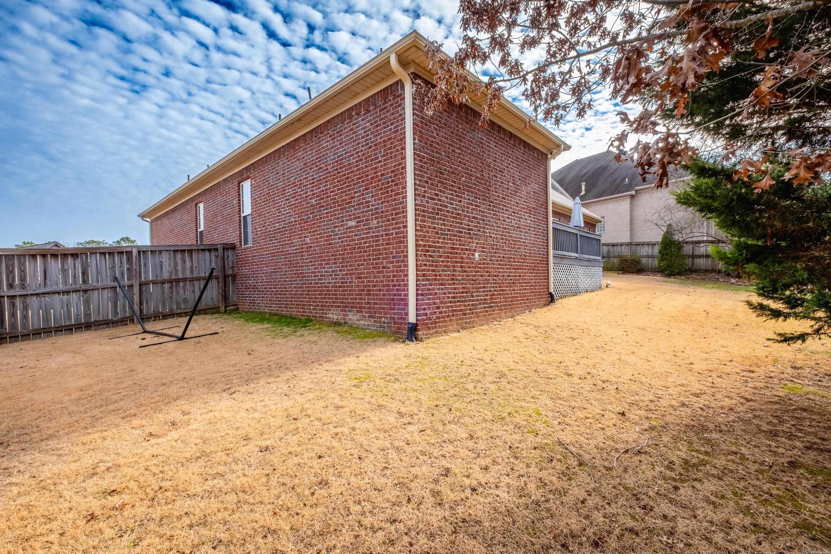 CHENAL VALLEY EPERNAY PLACE - Residential