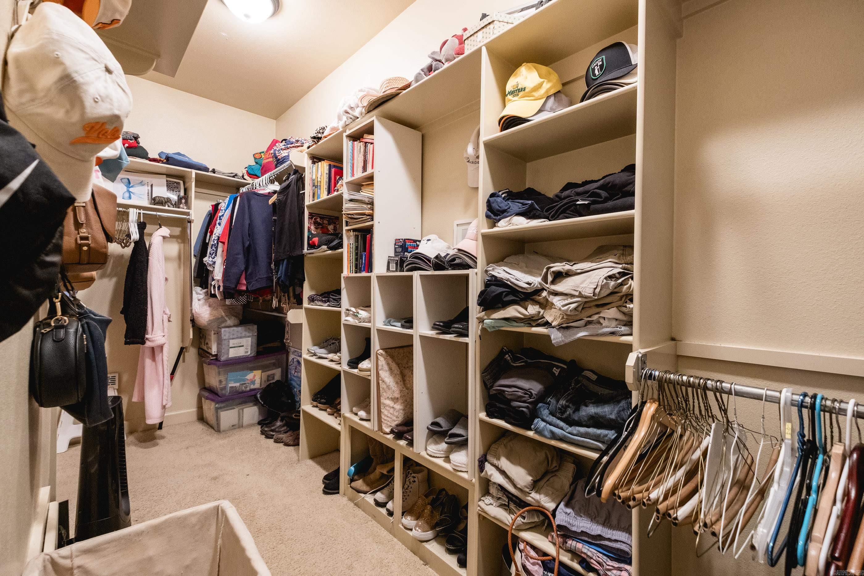 CHENAL VALLEY EPERNAY PLACE - Residential