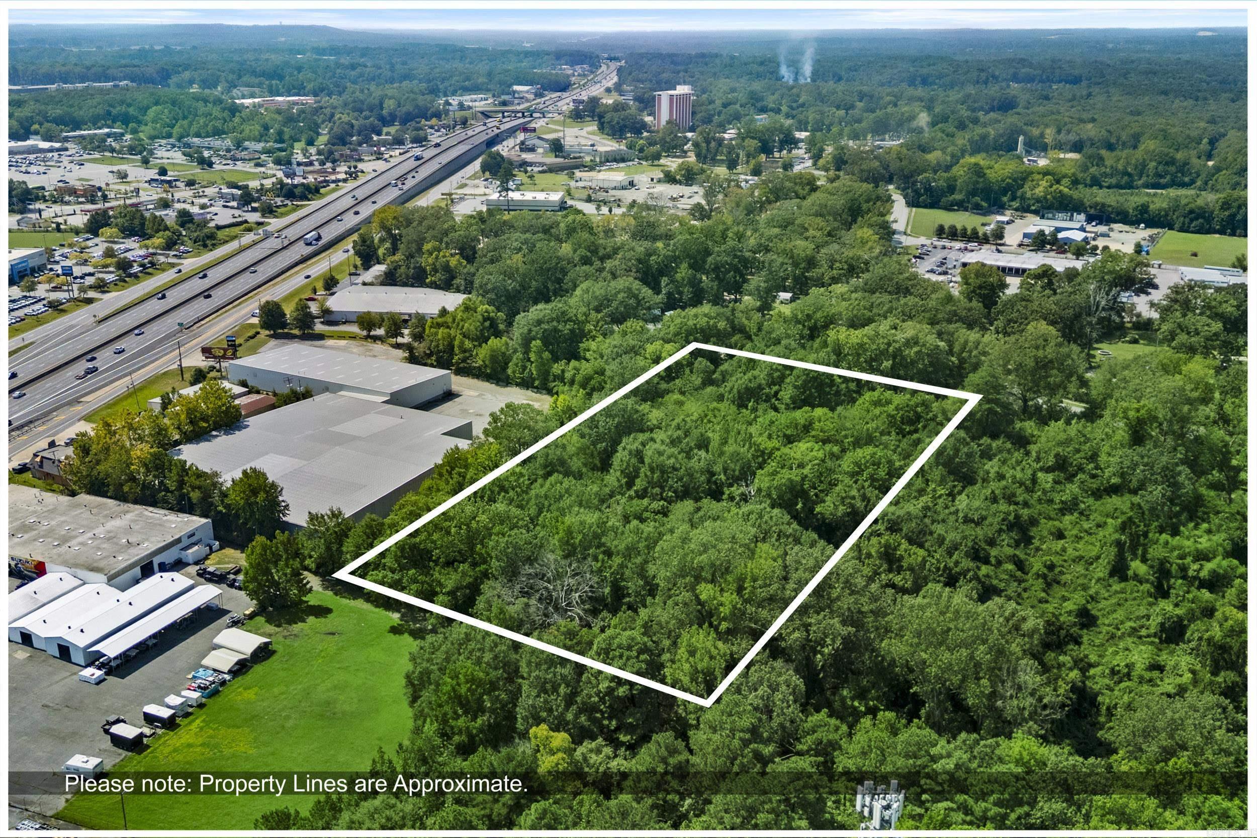 This prime 4.53-acre tract on Mabelvale Pike in Little Rock offers exceptional commercial potential with its unbeatable location just off the interstate. The property is level, making it cost-effective and ready for development, while its easy access to the interstate provides excellent convenience and visibility for future businesses. With ample space and flexible use options, this site is ideal for retail, office, service, storage, or mixed-use opportunities. Its frontage along Mabelvale Pike and proximity to a high-traffic area make it a valuable investment for anyone looking to expand or establish a new commercial venture.