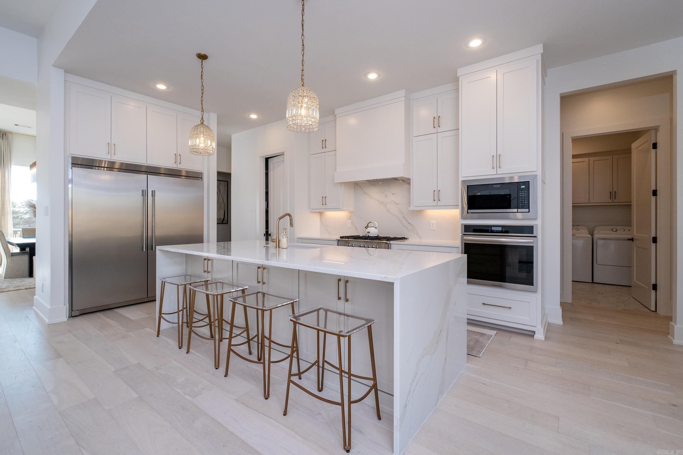 CHENAL VALLEY "FALSTONE COURT" - Residential