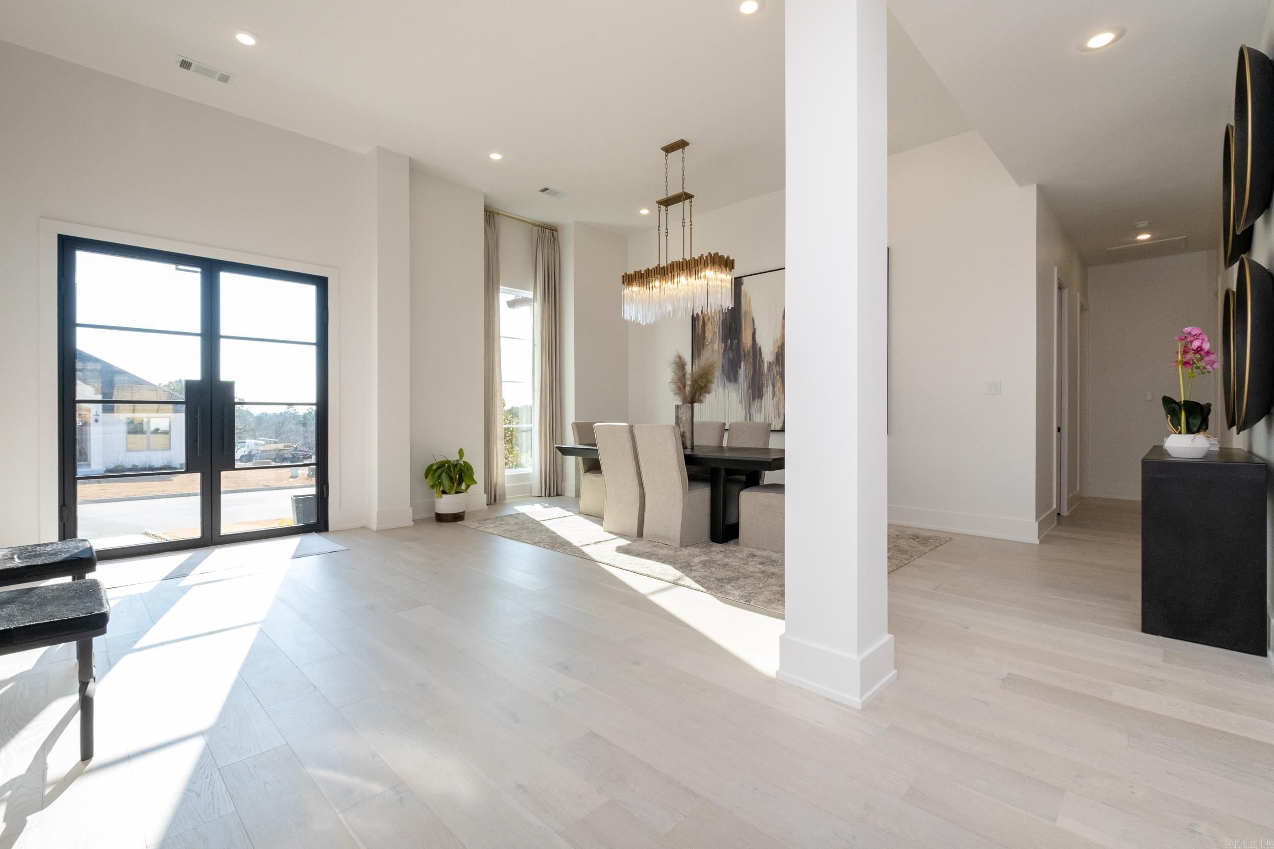 CHENAL VALLEY "FALSTONE COURT" - Residential