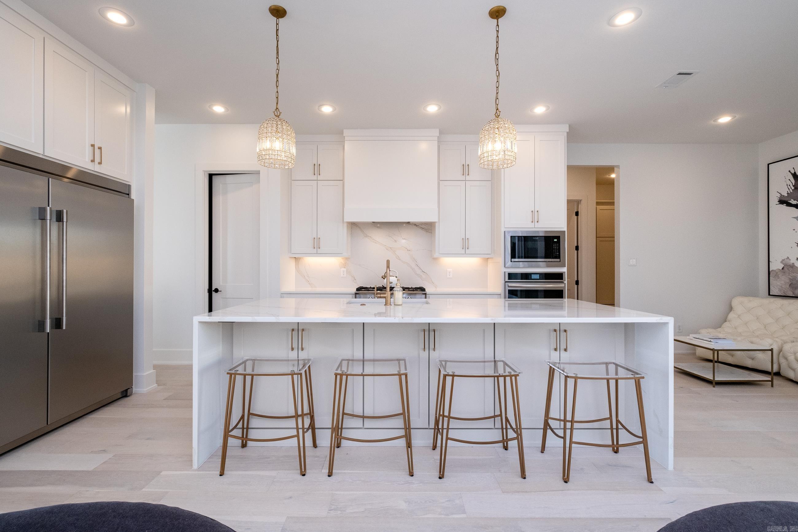 CHENAL VALLEY "FALSTONE COURT" - Residential