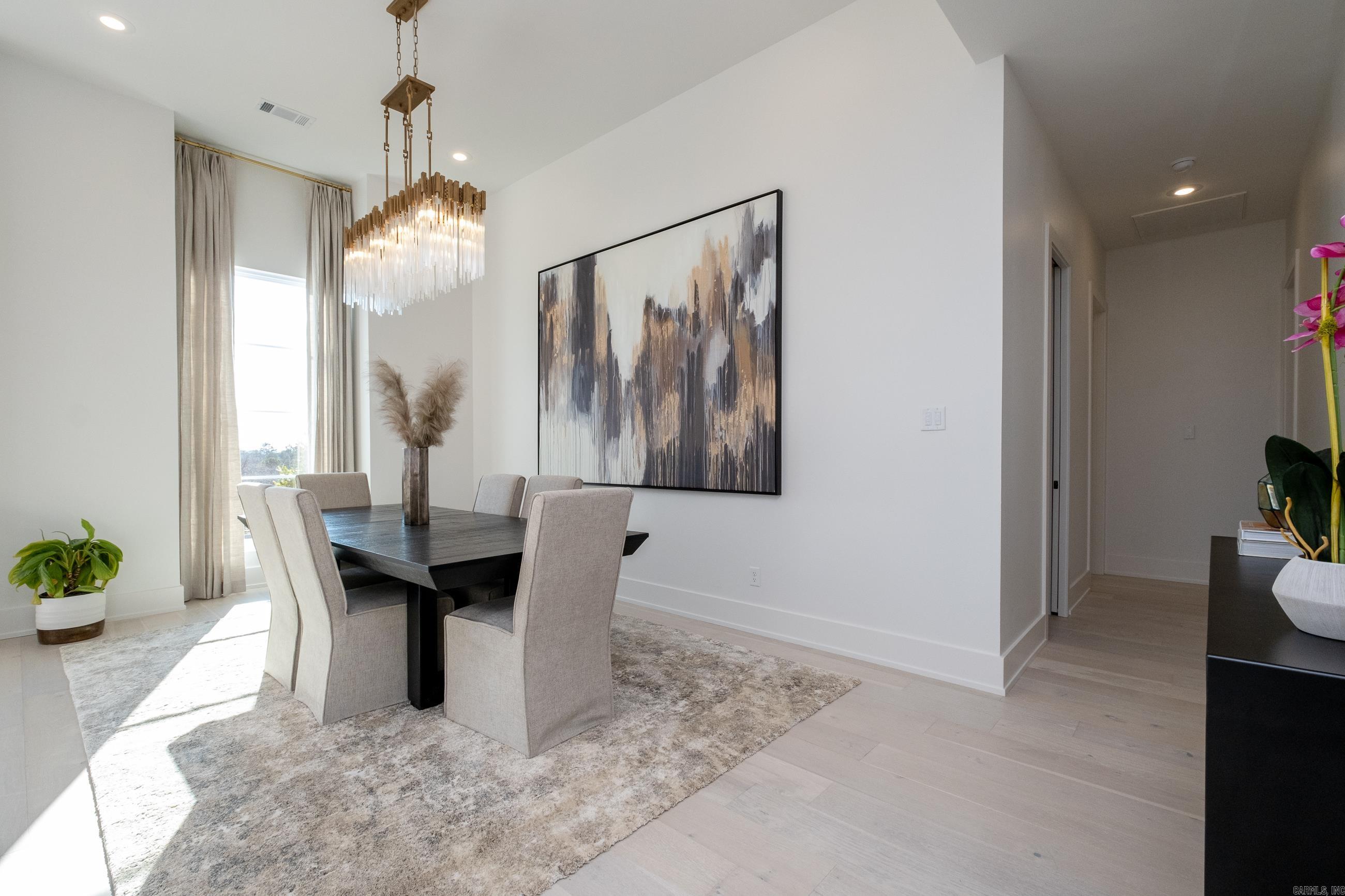 CHENAL VALLEY "FALSTONE COURT" - Residential