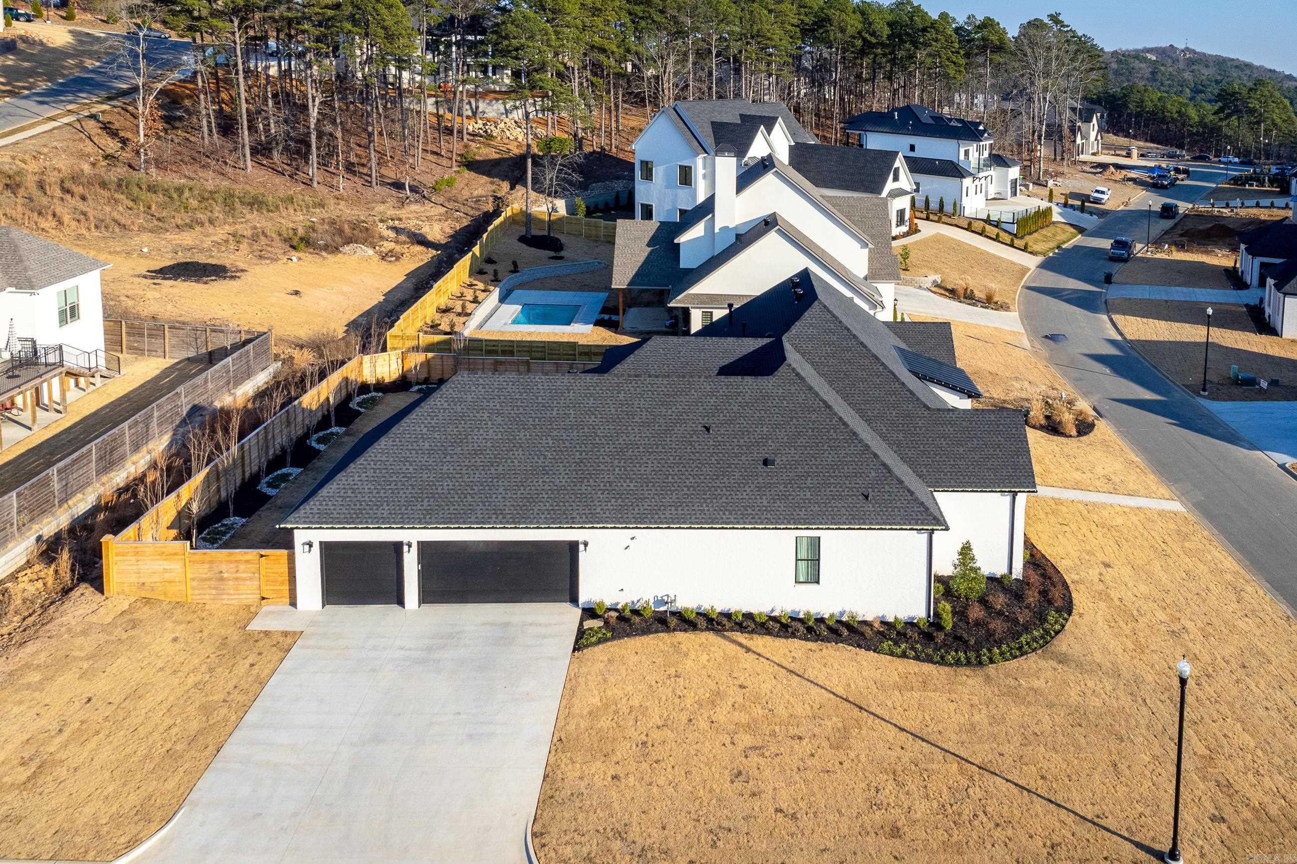 CHENAL VALLEY "FALSTONE COURT" - Residential