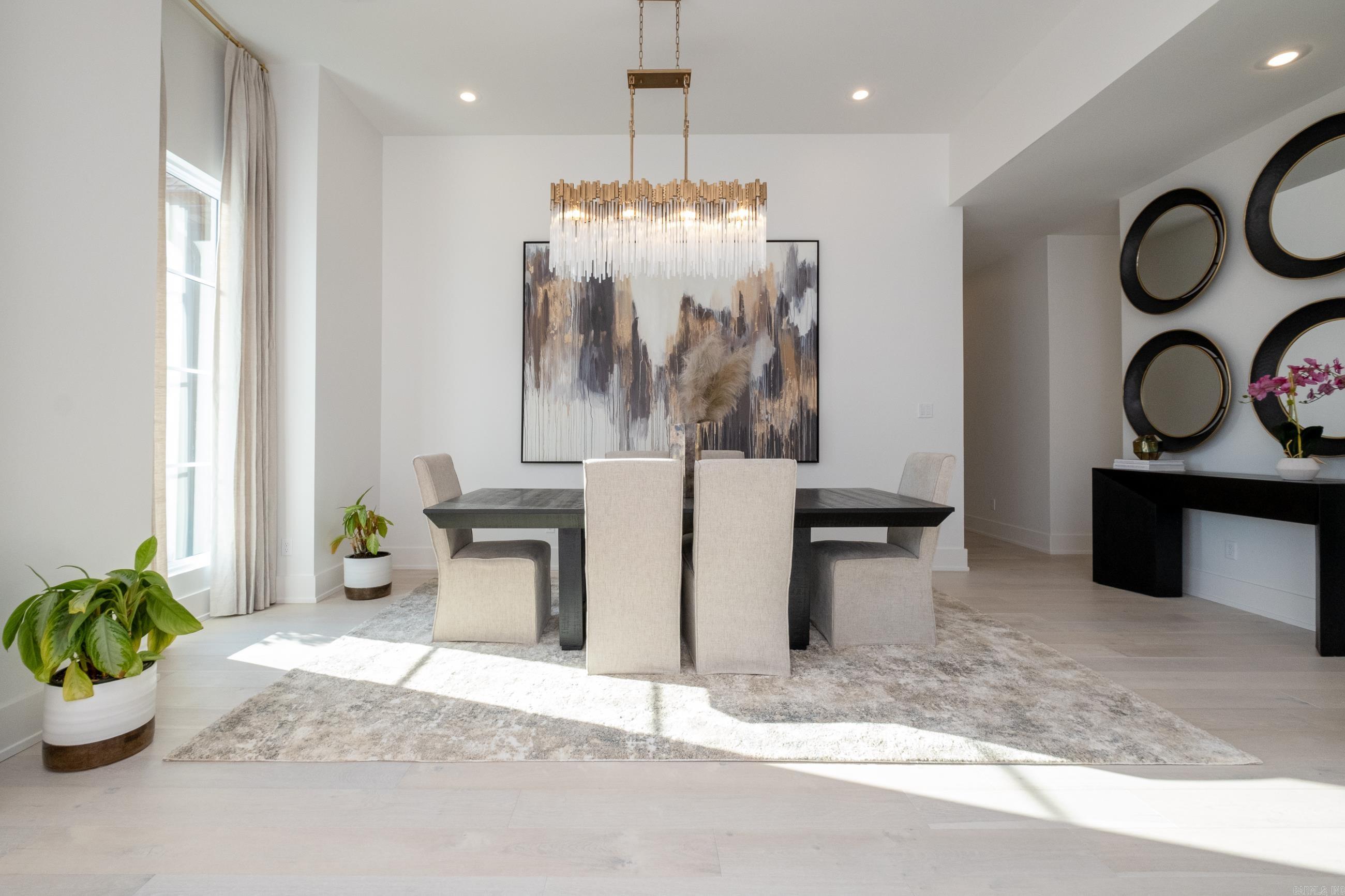 CHENAL VALLEY "FALSTONE COURT" - Residential