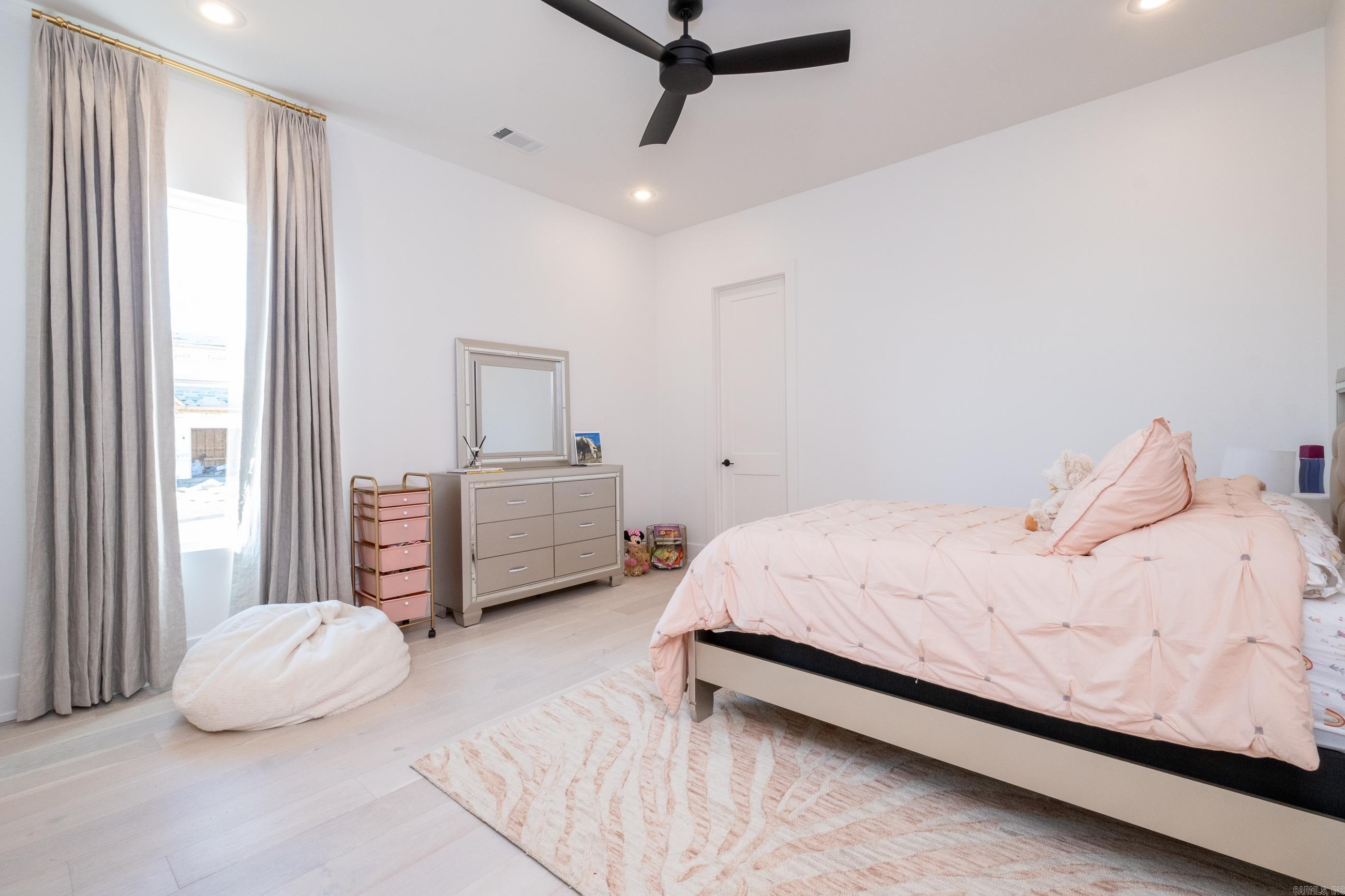 CHENAL VALLEY "FALSTONE COURT" - Residential