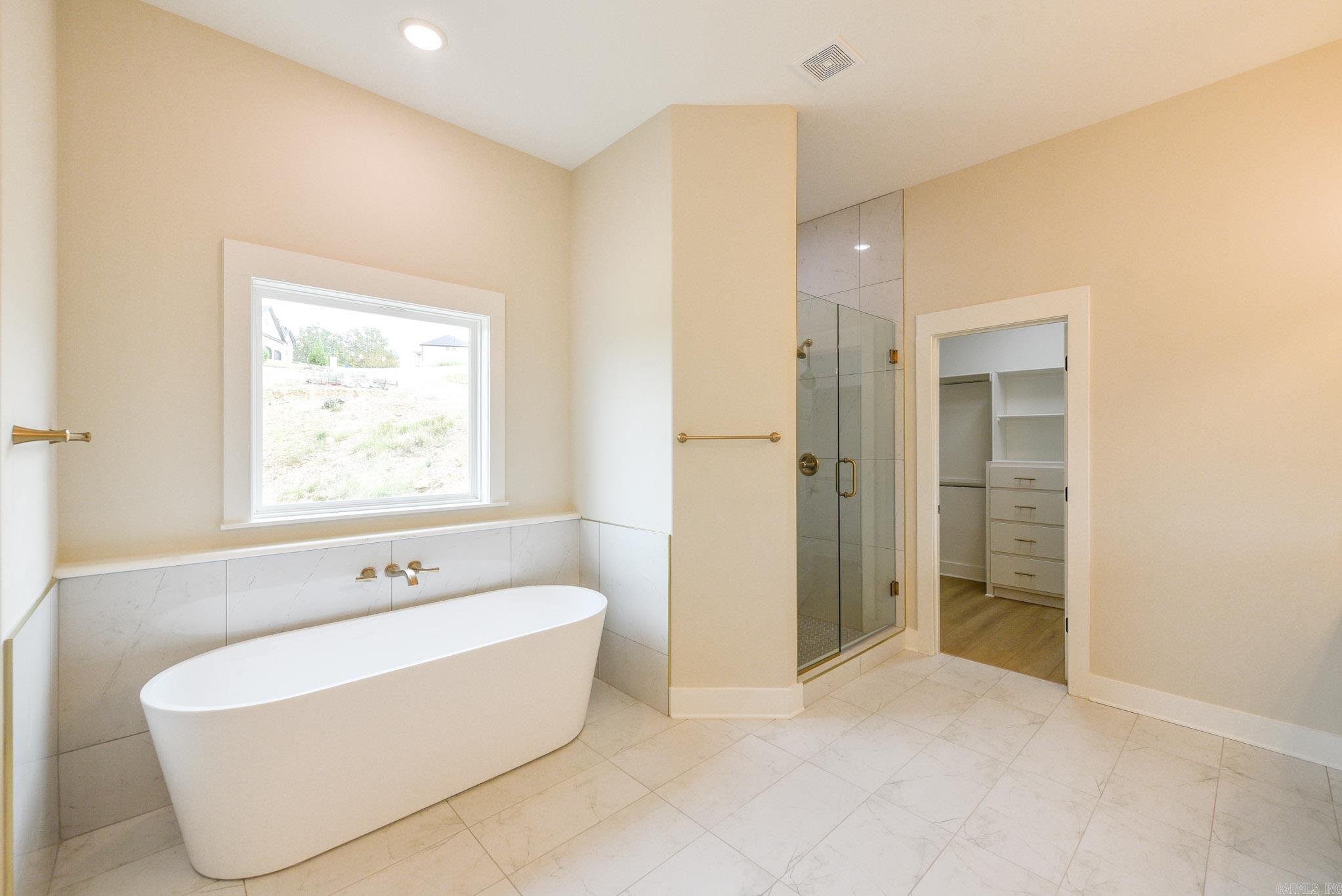 MAUMELLE VALLEY ESTATES - Residential