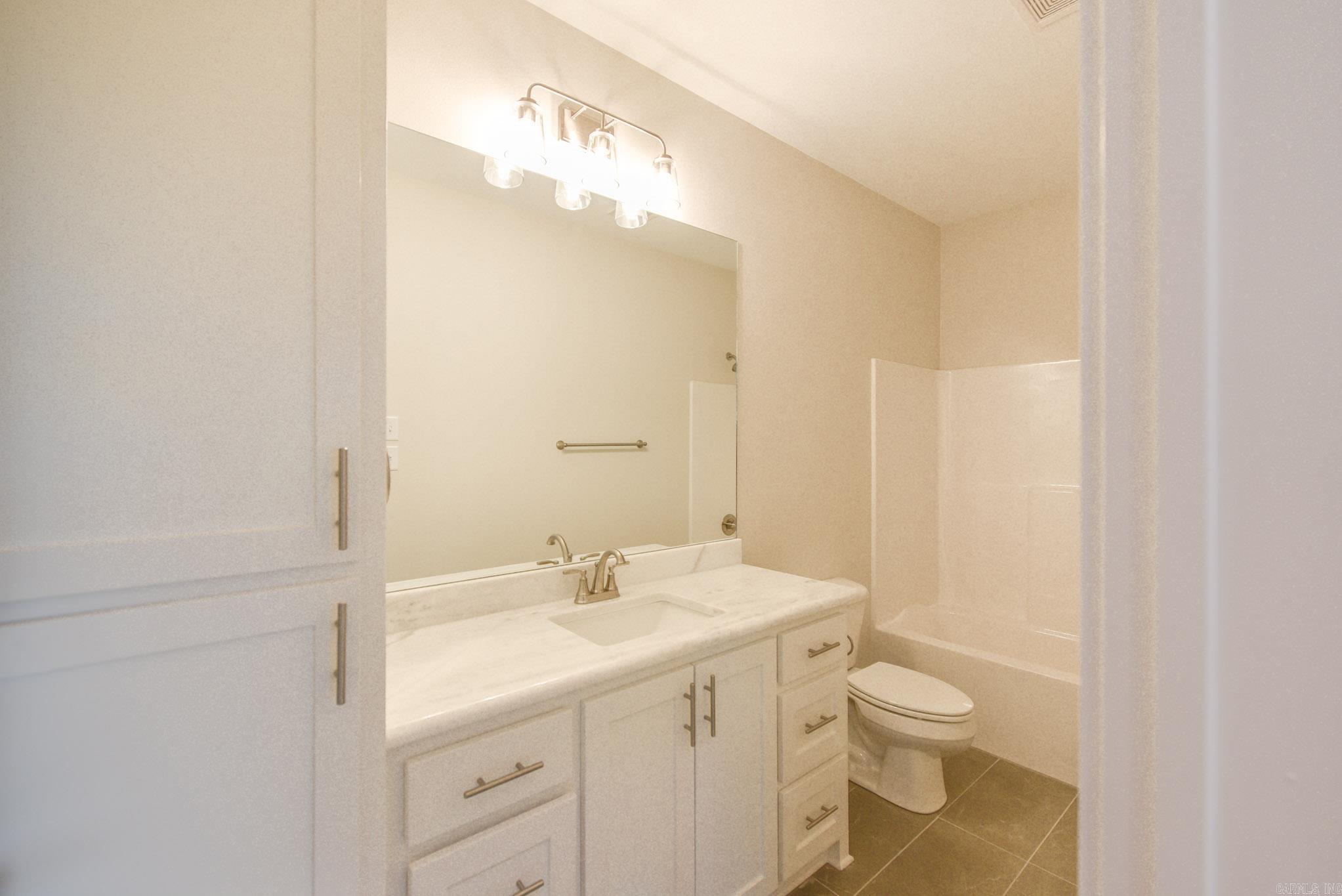 MAUMELLE VALLEY ESTATES - Residential
