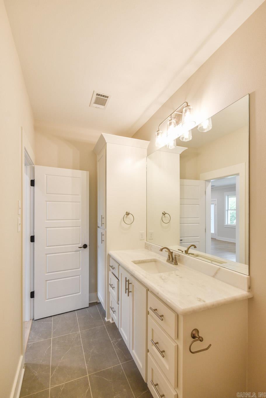 MAUMELLE VALLEY ESTATES - Residential